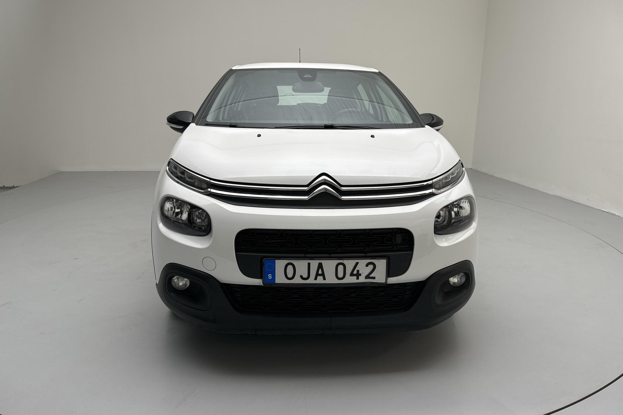 Citroen C3 PureTech (82hk) - 4 299 mil - Manuell - vit - 2020