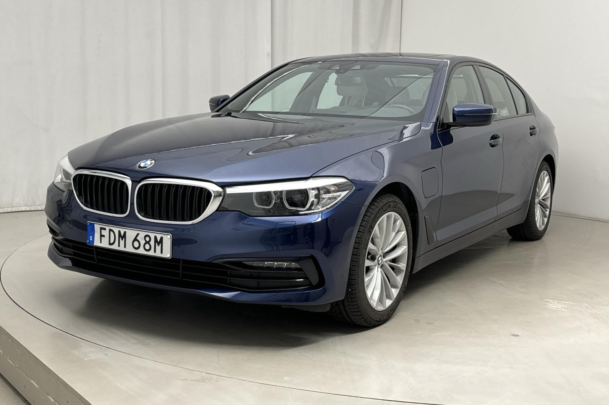 BMW 530e iPerformance Sedan, G30 12kWh (252hk) - 71 220 km - Automatic - blue - 2020