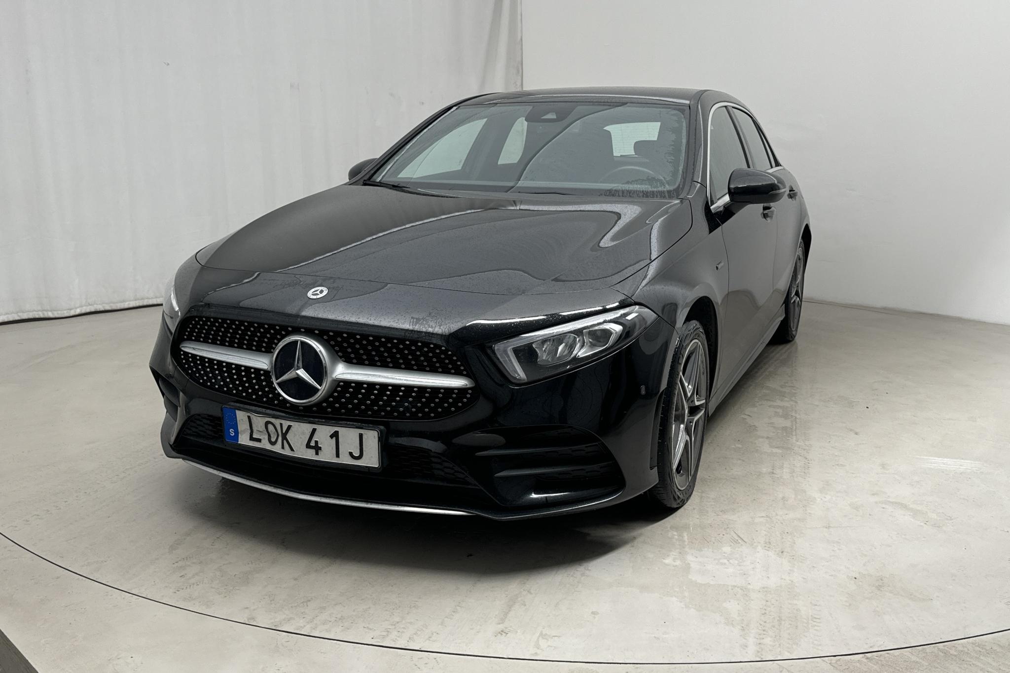 Mercedes A 250 e 5dr W177 (218hk) - 103 960 km - Automatyczna - czarny - 2021