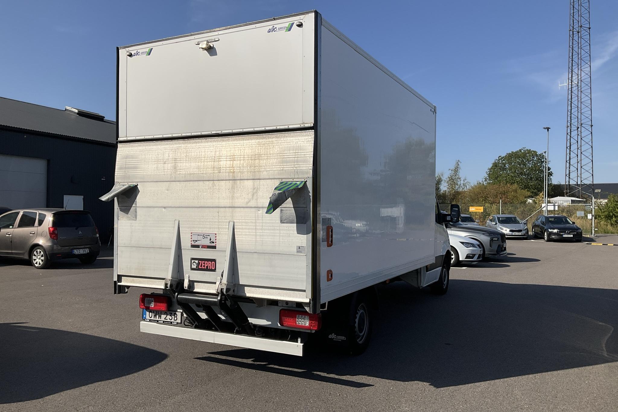 Mercedes Sprinter 317 CDI Volymskåp RWD (170hk) - 32 720 km - Automaatne - valge - 2023