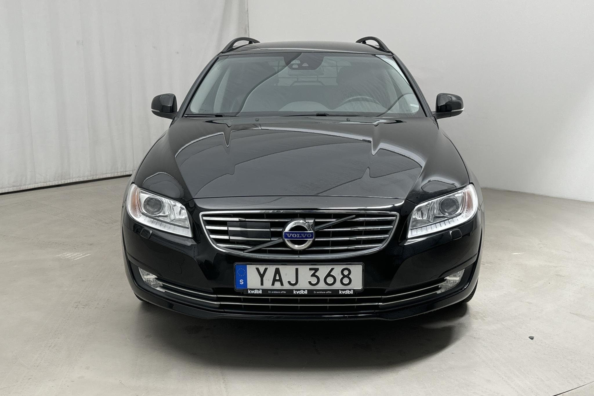 Volvo V70 II T4 (190hk) - 85 070 km - Manualna - czarny - 2016