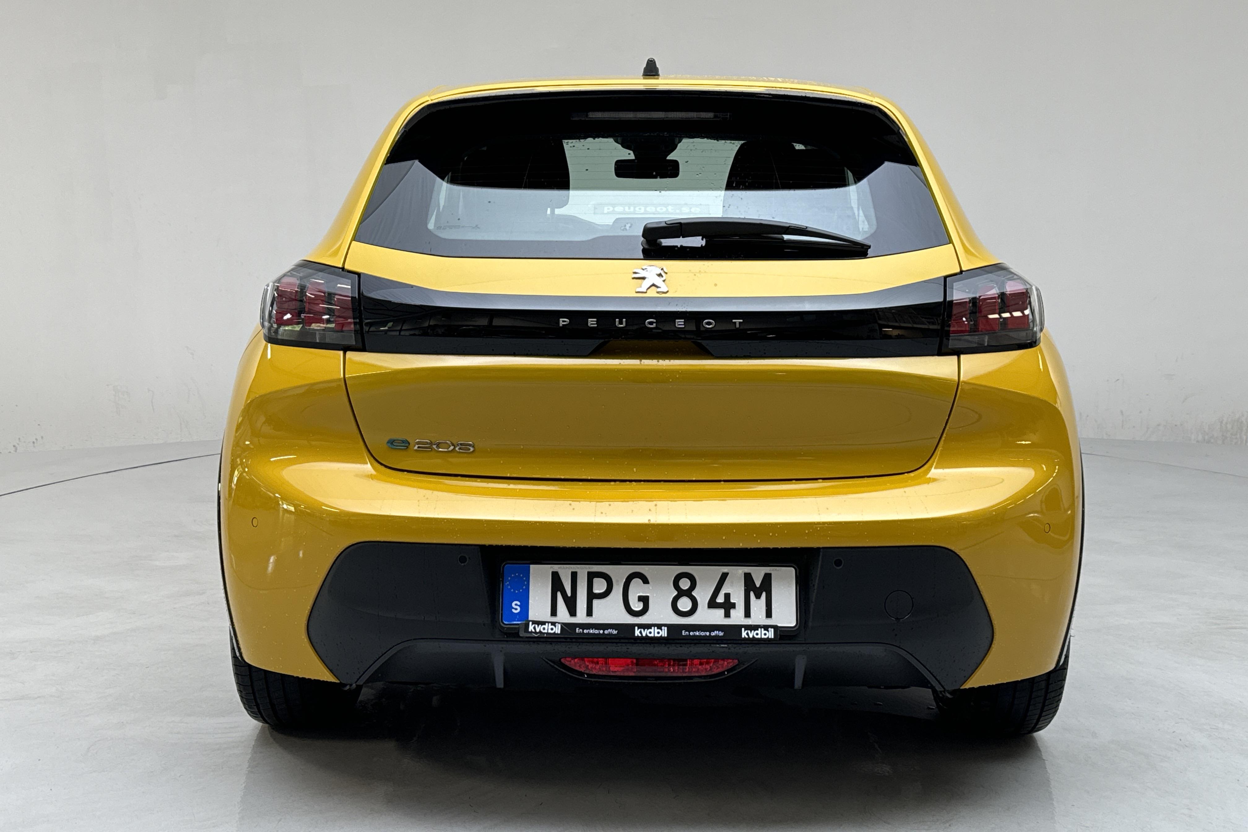 Peugeot e-208 50 kWh 5dr (136hk) - 27 080 km - Automatic - yellow - 2022