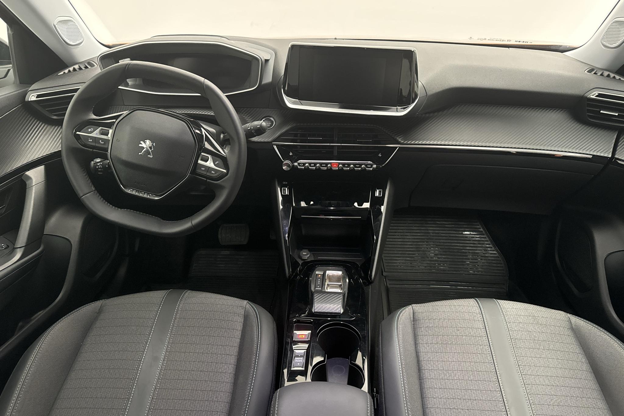 Peugeot e-2008 50 kWh (136hk) - 32 370 km - Automaatne - oranž - 2022