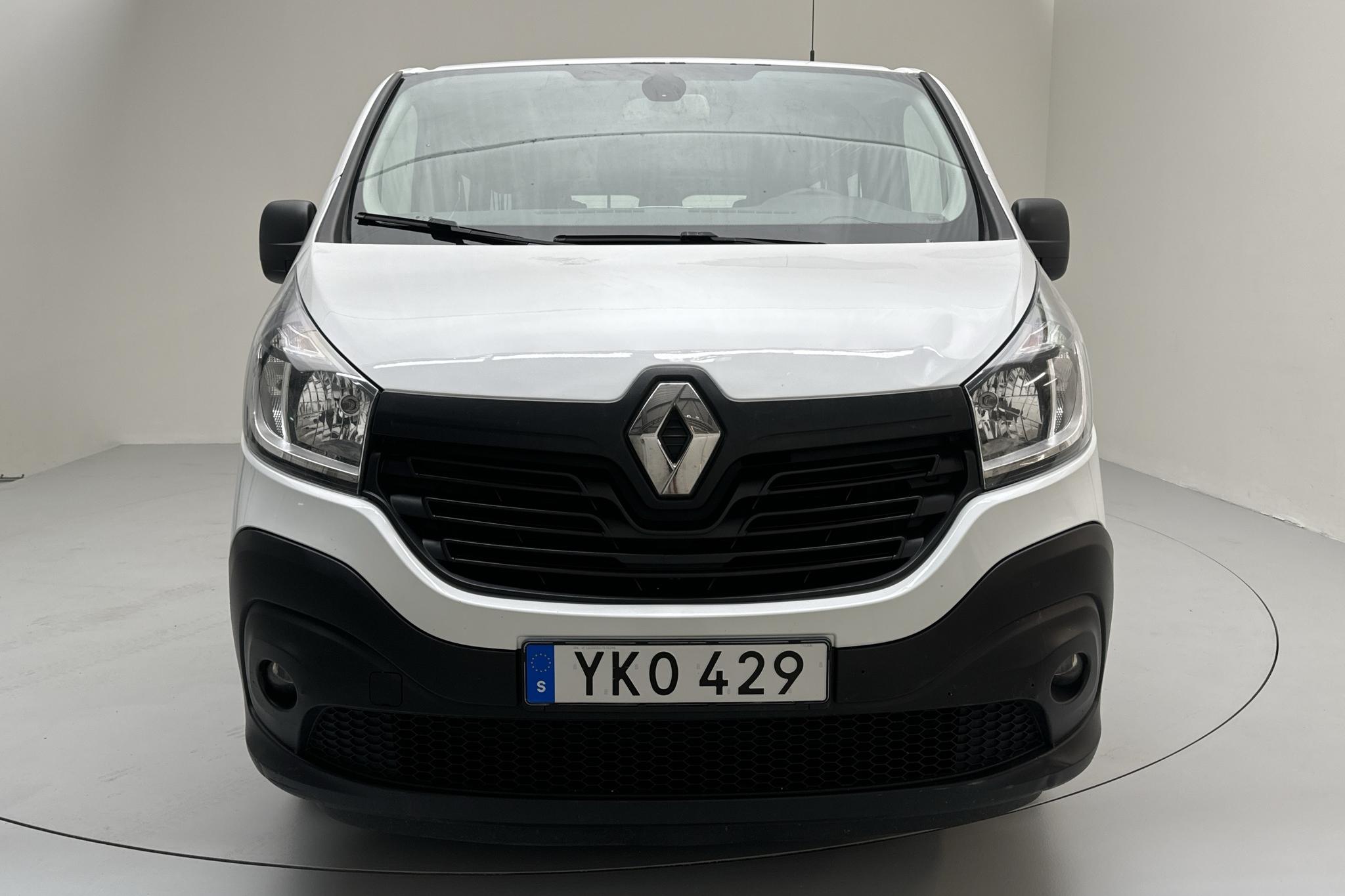 Renault Trafic Kombi 1.6 dCi (125hk) - 297 290 km - Manuaalinen - valkoinen - 2017