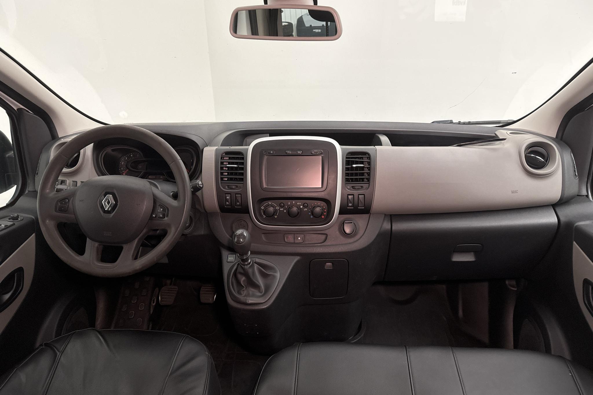 Renault Trafic Kombi 1.6 dCi (125hk) - 297 290 km - Manualna - biały - 2017