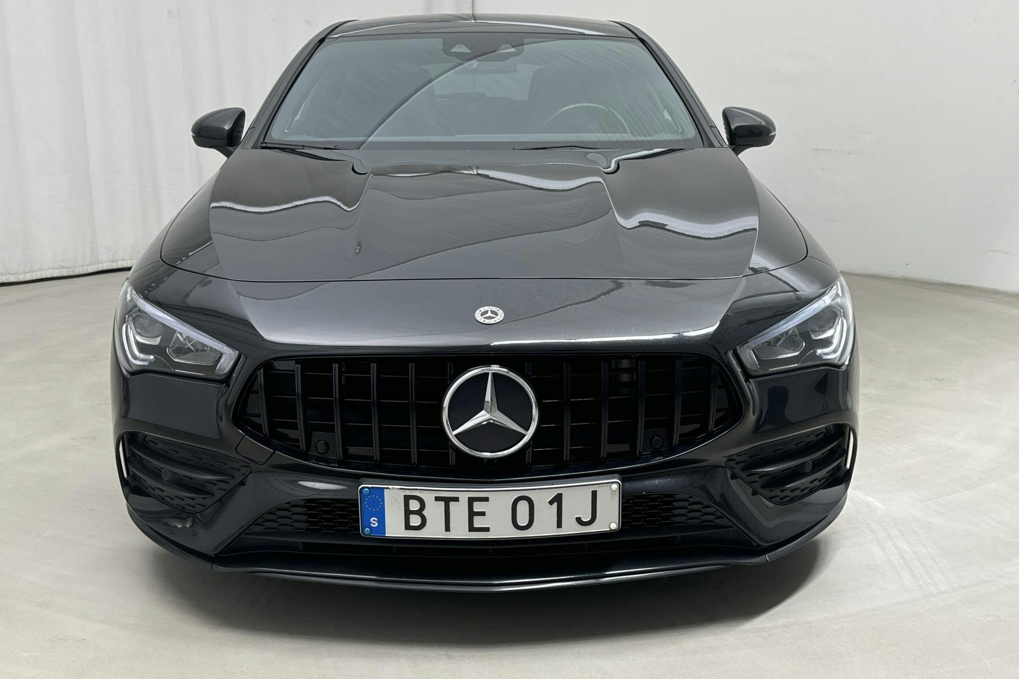 Mercedes CLA 200 Shooting Brake X118 (163hk) - 75 470 km - Automatic - black - 2020