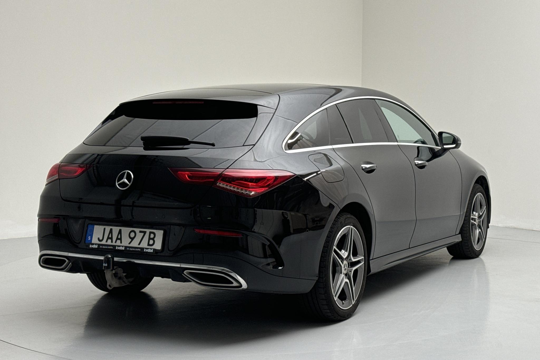 Mercedes CLA 250 e Shooting Brake X118 (218hk) - 79 110 km - Automatic - black - 2023