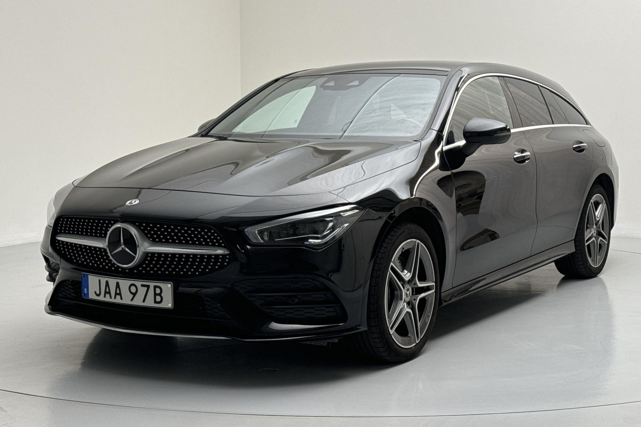 Mercedes CLA 250 e Shooting Brake X118 (218hk) - 79 110 km - Automatic - black - 2023