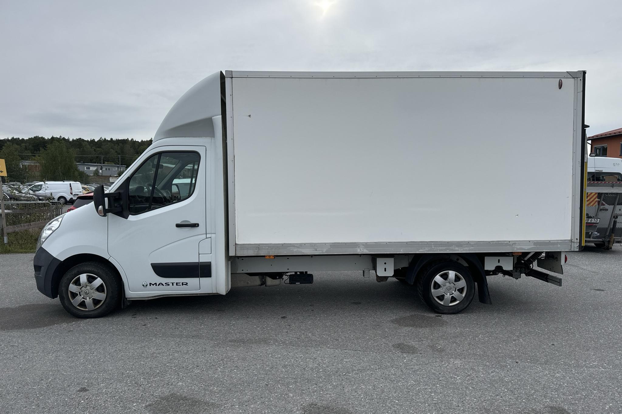 Renault Master 2.3 dCi Volymskåp FAP 2WD (130hk) - 9 156 mil - Manuell - vit - 2017