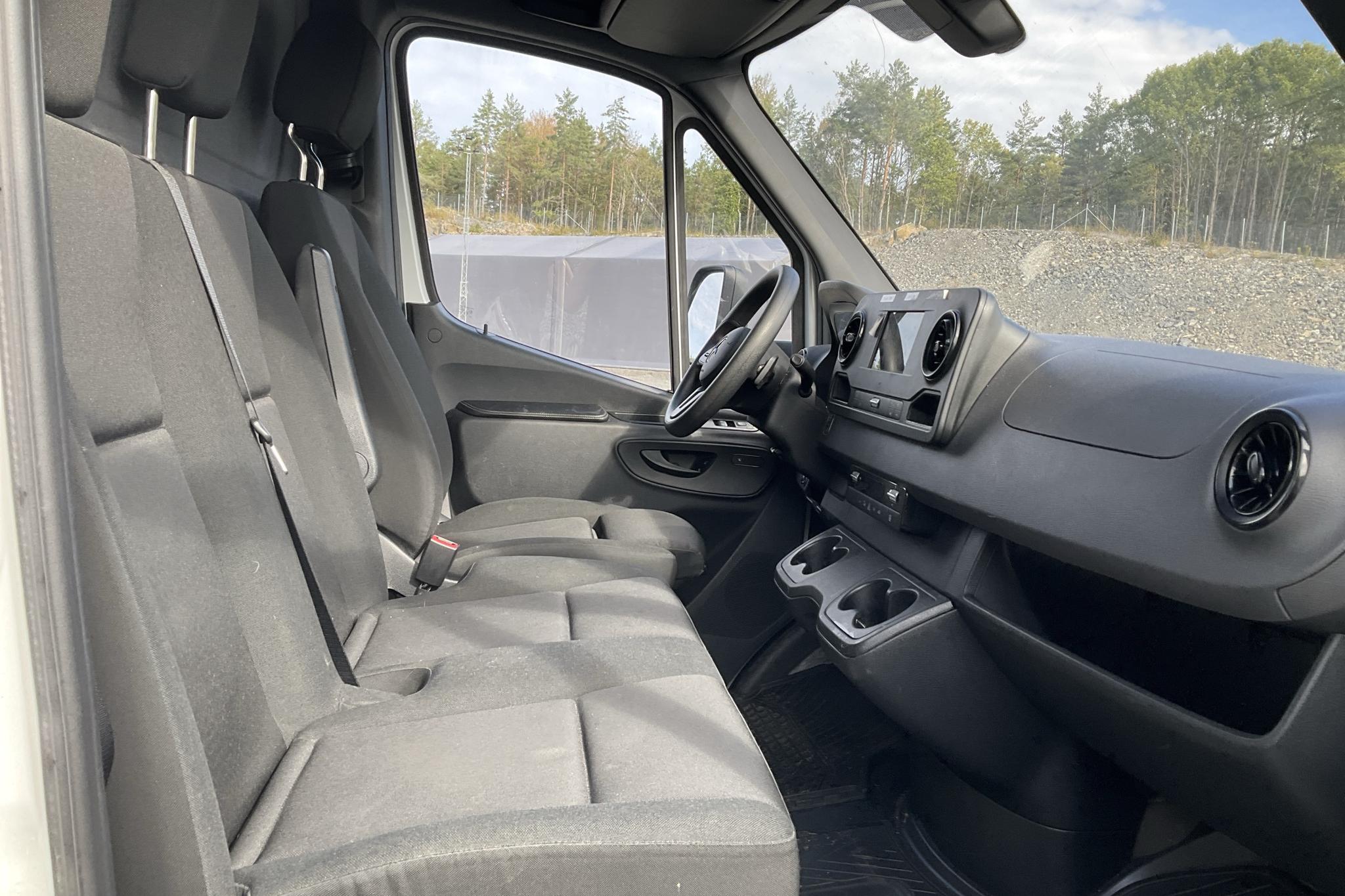 Mercedes Sprinter 317 CDI Volymskåp RWD (170hk) - 61 020 km - Automaatne - valge - 2023