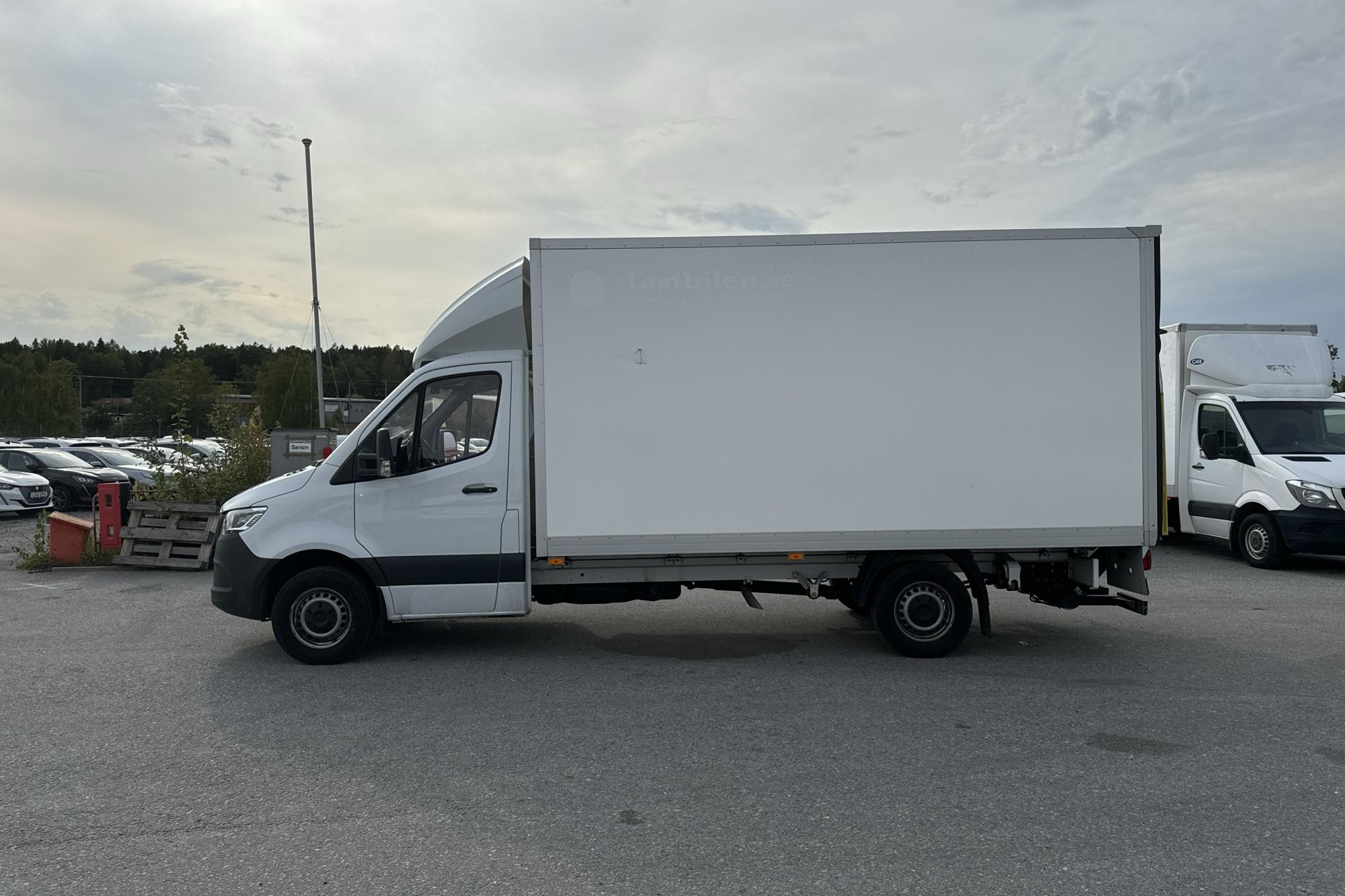 Mercedes Sprinter 317 CDI Volymskåp RWD (170hk) - 56 480 km - Automatyczna - biały - 2023