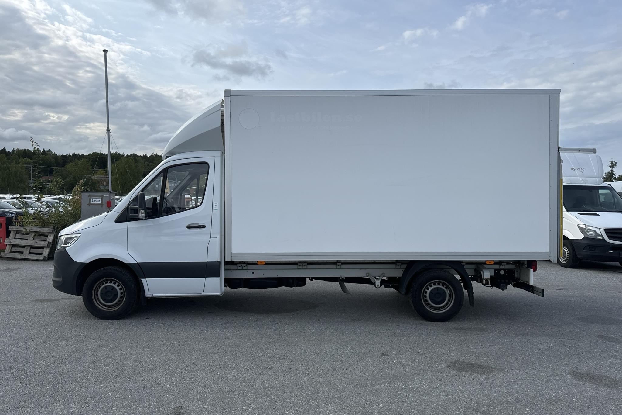 Mercedes Sprinter 317 CDI Volymskåp RWD (170hk) - 72 220 km - Automatyczna - biały - 2023