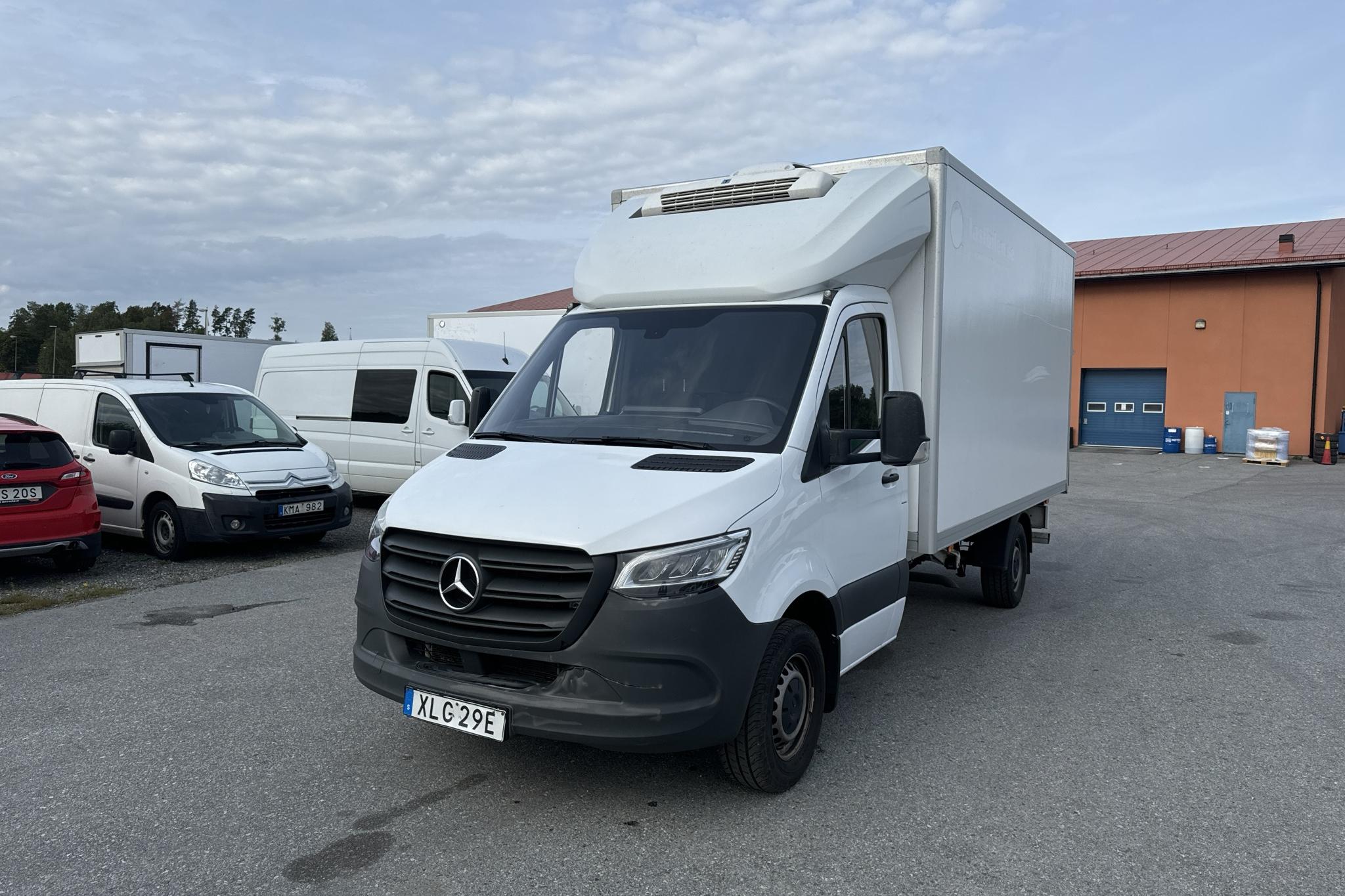 Mercedes Sprinter 317 CDI Volymskåp RWD (170hk) - 72 220 km - Automatyczna - biały - 2023