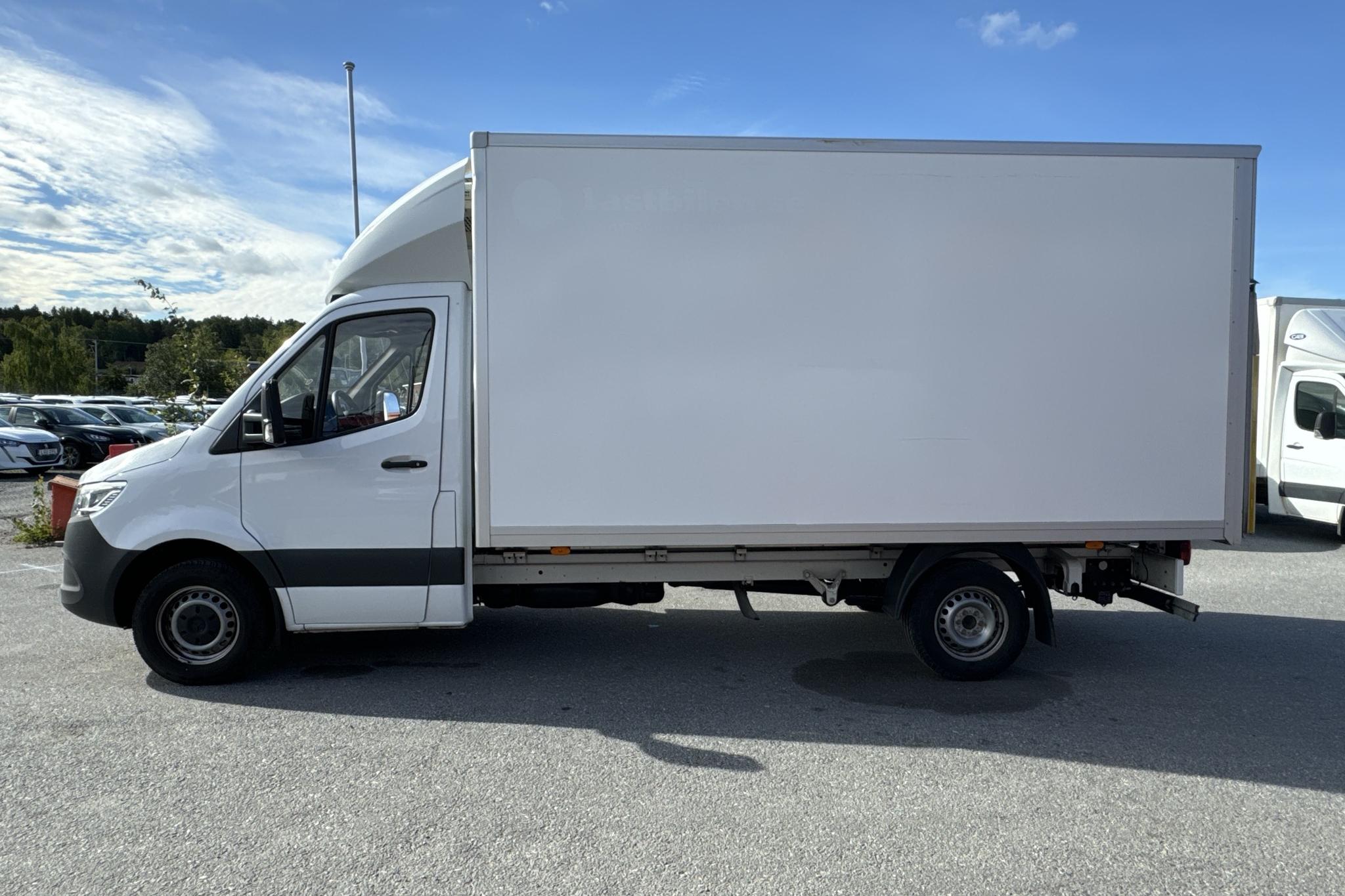 Mercedes Sprinter 317 CDI Chassi RWD (170hk) - 95 340 km - Automaatne - valge - 2023