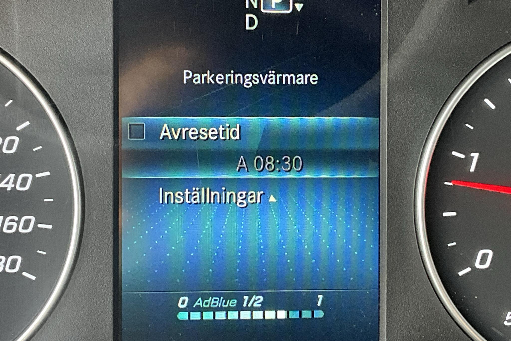 Mercedes Sprinter 317 CDI Volymskåp RWD (170hk) - 5 227 mil - Automat - vit - 2023