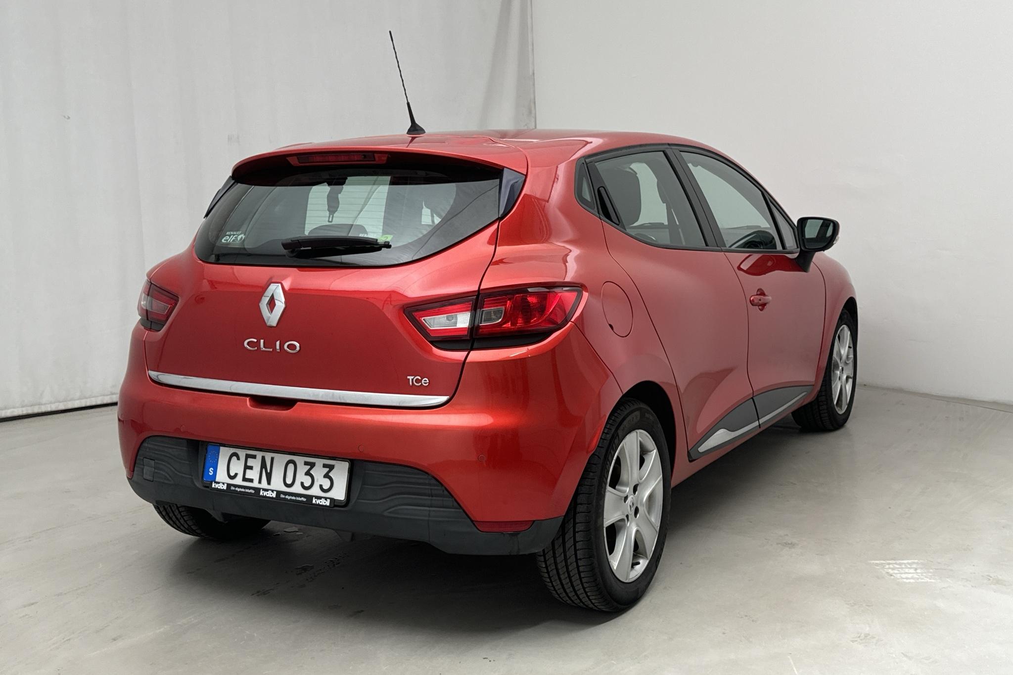 Renault Clio IV 0.9 TCe 90 5dr (90hk) - 124 630 km - Manual - red - 2015