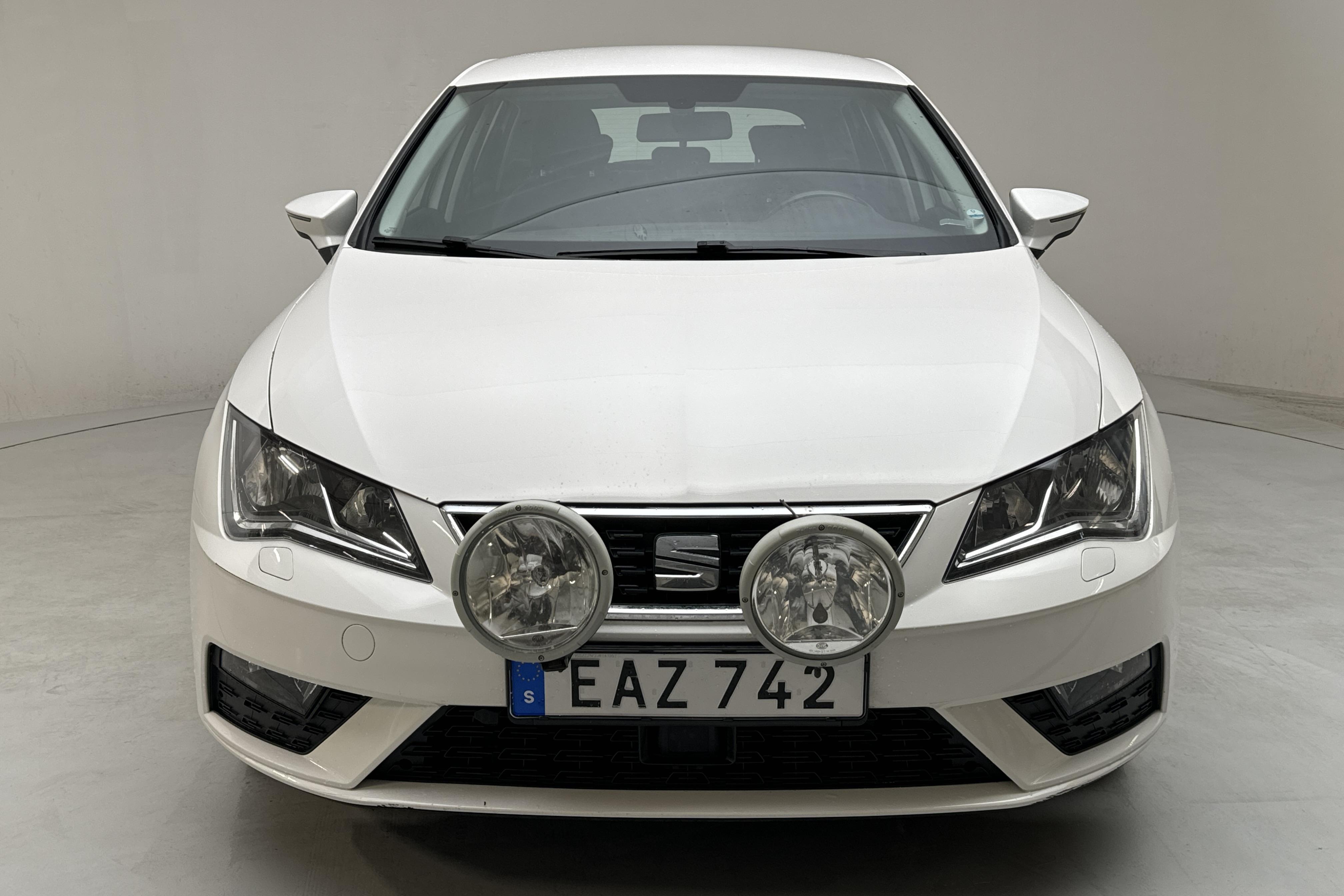 Seat Leon 1.4 TGI 5dr (110hk) - 213 070 km - Käsitsi - valge - 2018