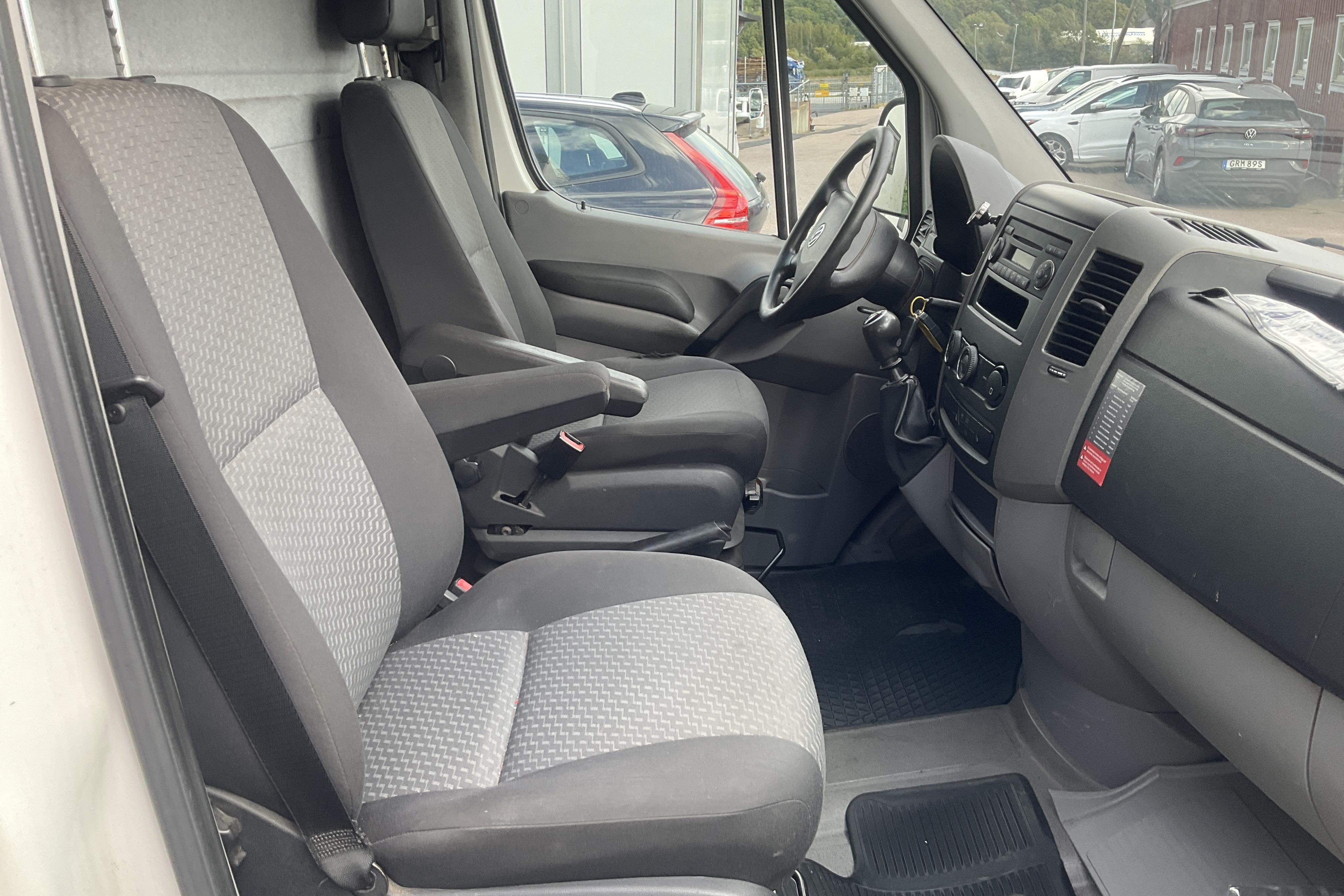 VW Crafter 35 2.0 TDI Skåp (109hk) - 15 170 mil - Manuell - vit - 2012