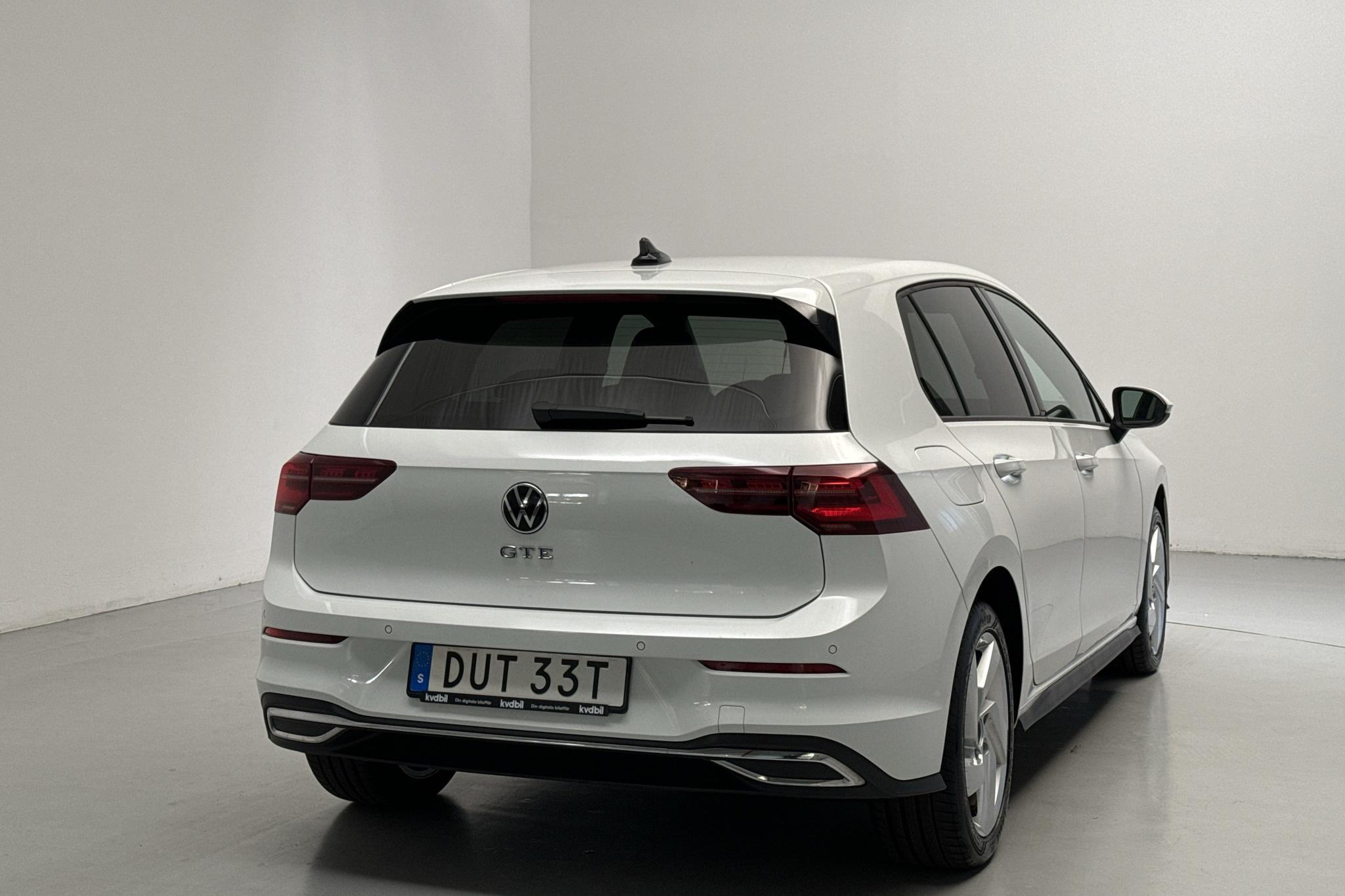 VW Golf VIII 1.4 eHybrid 5dr (204hk) - 140 010 km - Automaattinen - valkoinen - 2021