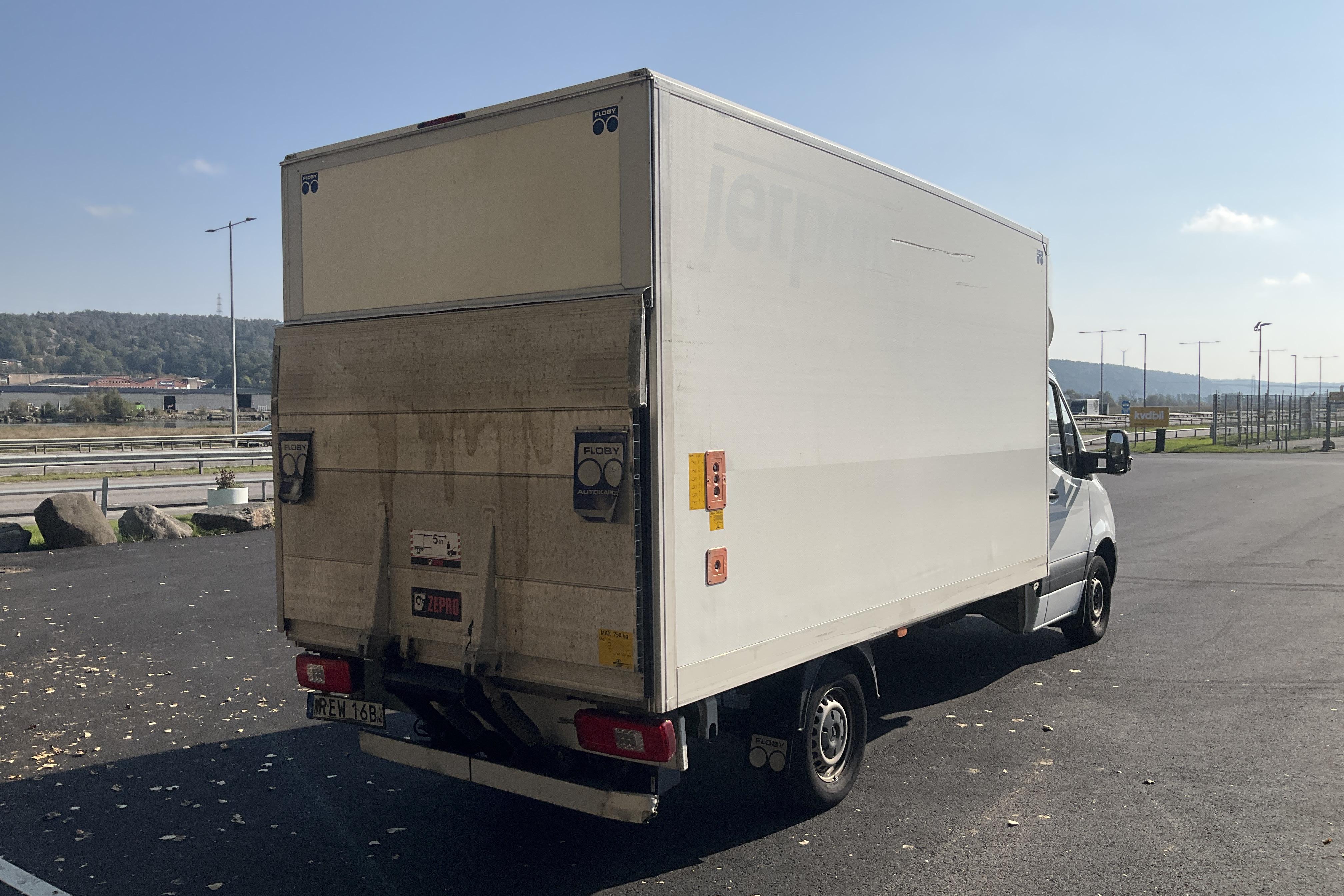 Mercedes Sprinter 316 CDI Volymskåp RWD (163hk) - 23 825 mil - Automat - vit - 2021