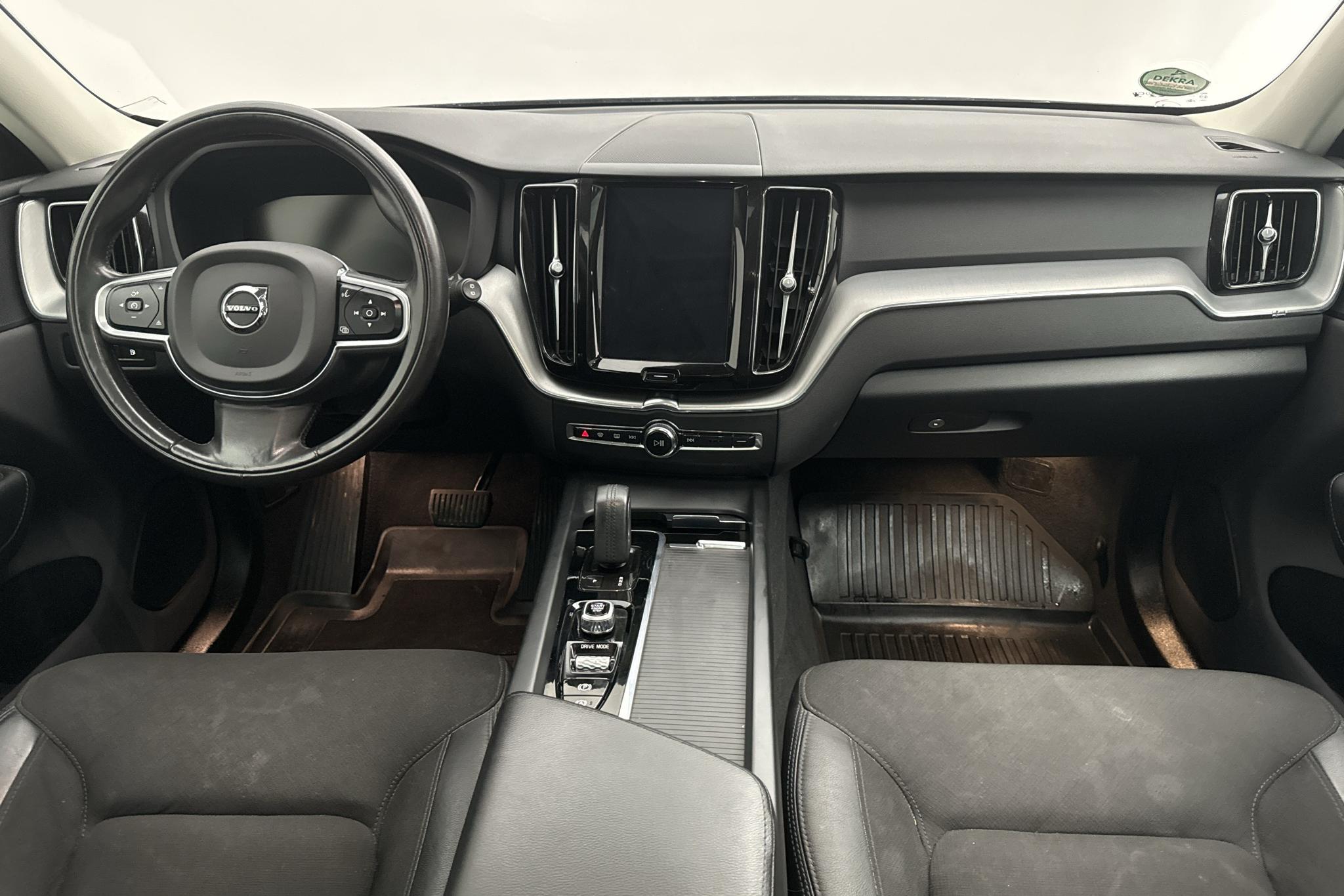 Volvo XC60 T8 AWD Recharge (390hk) - 159 630 km - Automatyczna - czarny - 2020