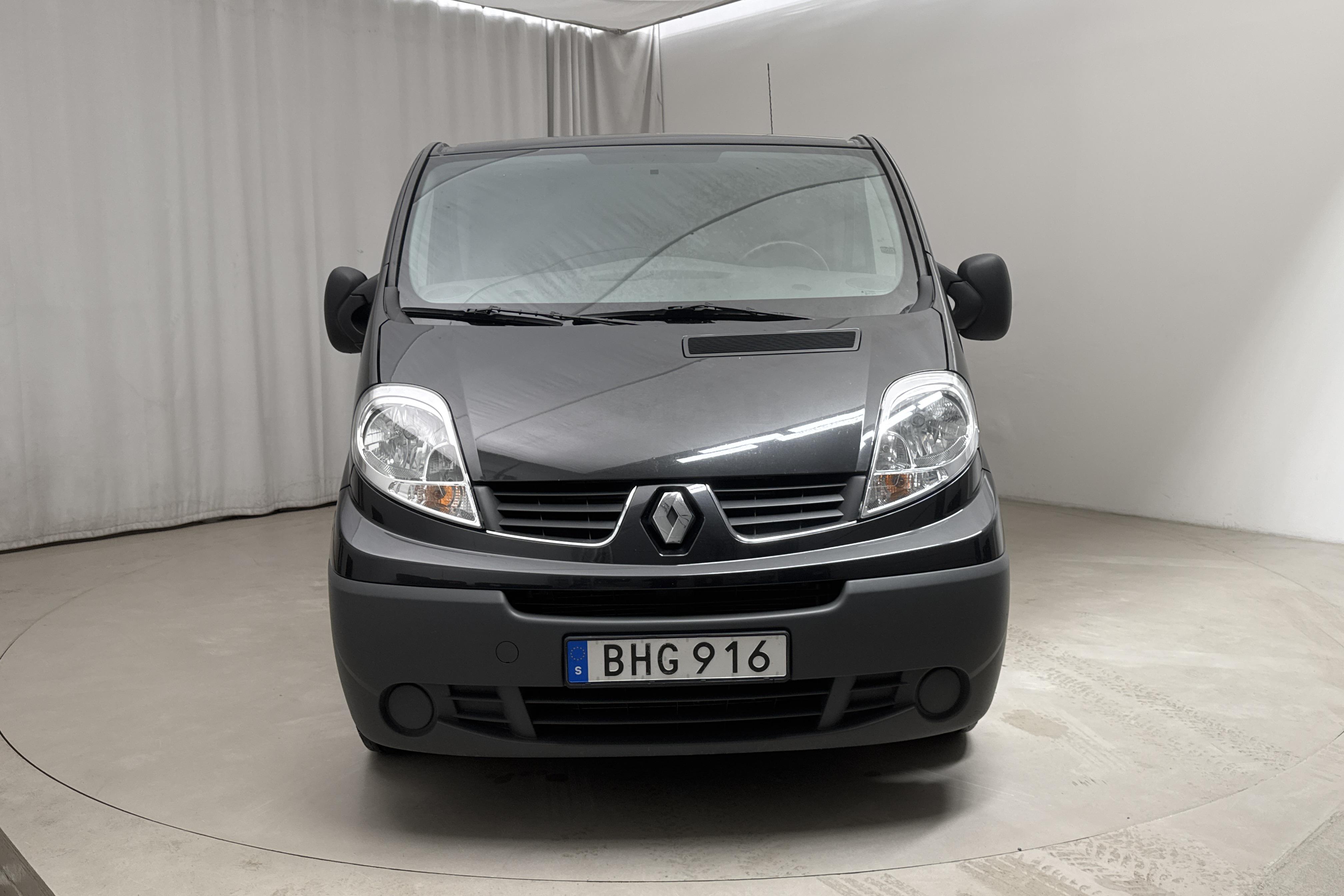 Renault Trafic 2.0 dCi Skåp/Buss (90hk) - 13 267 mil - Manuell - svart - 2014