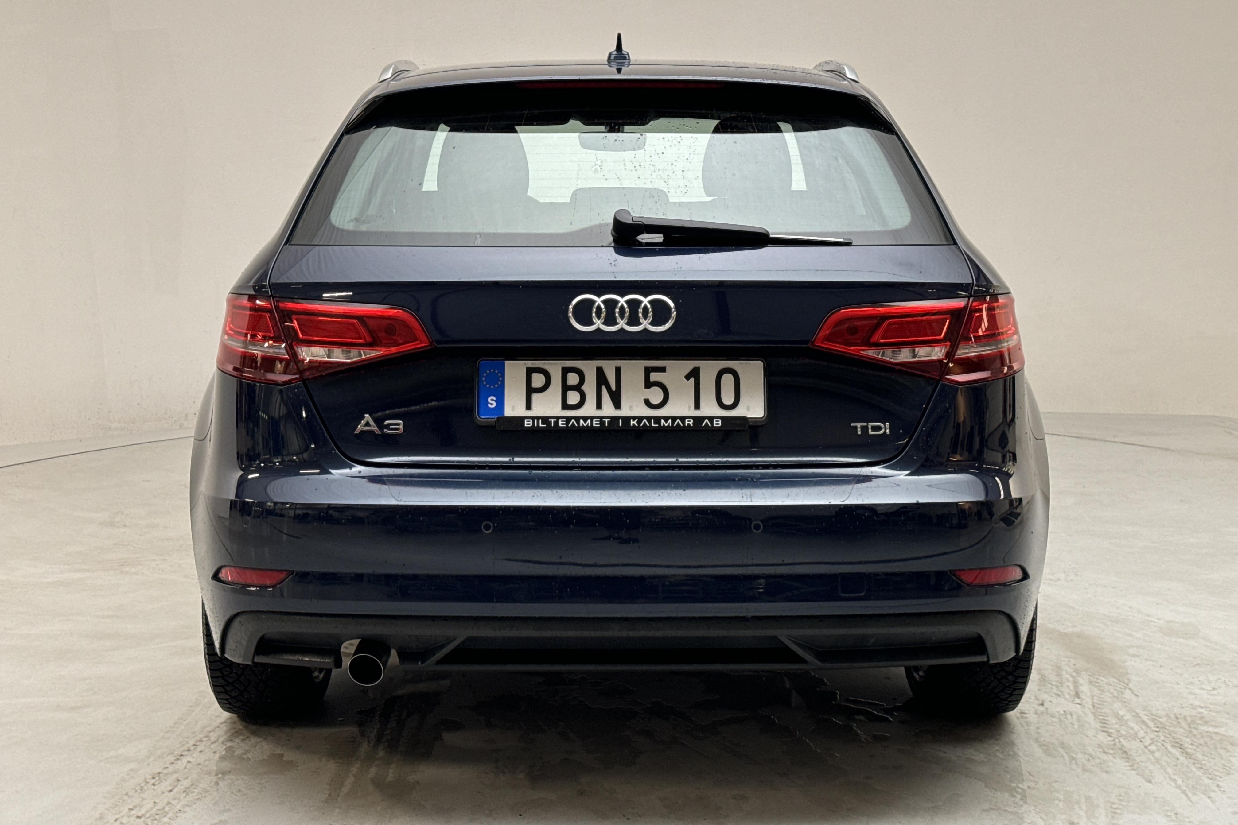 Audi A3 1.6 TDI Sportback (110hk) - 65 560 km - Manuaalinen - sininen - 2017