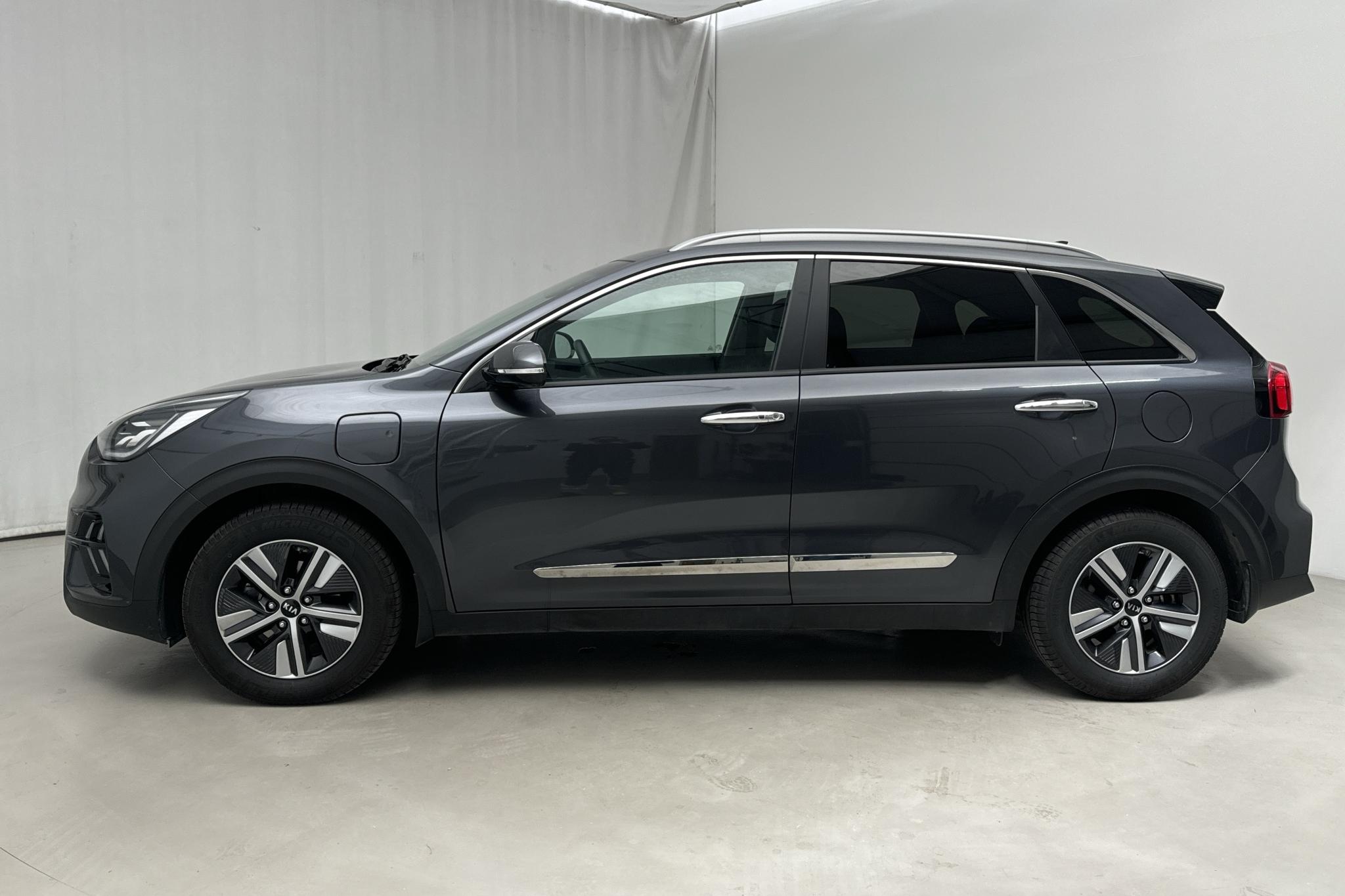 KIA Niro Plug-in Hybrid 1.6 (141hk) - 18 750 km - Automaatne - hall - 2021