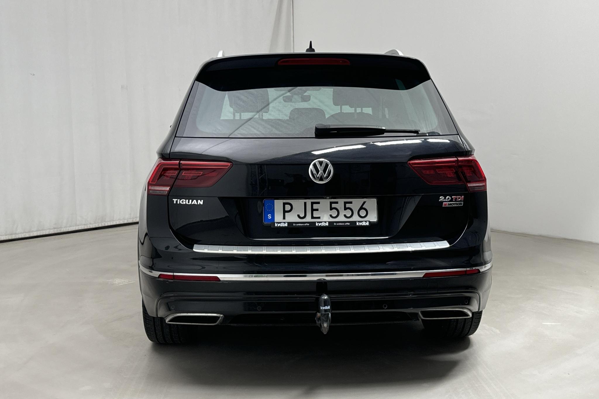 VW Tiguan 2.0 TDI 4MOTION (240hk) - 121 380 km - Automatyczna - czarny - 2017