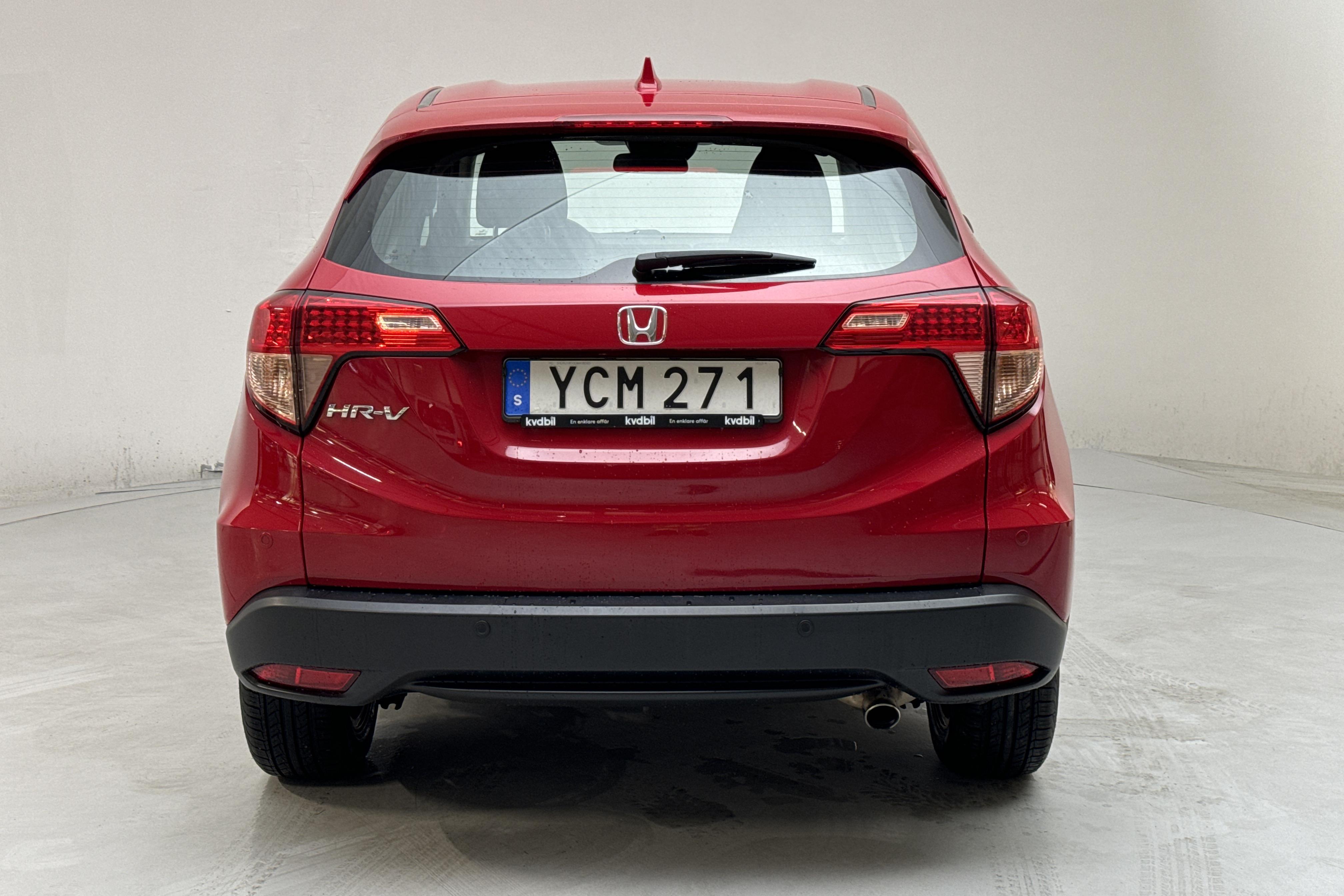 Honda HR-V 1.5 2WD (130hk) - 72 080 km - Automatyczna - czerwony - 2016