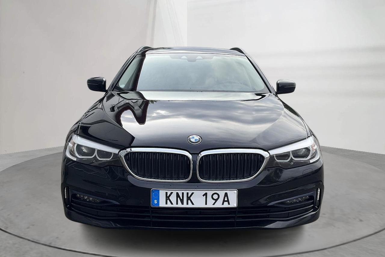 BMW 520d Touring MHEV, G31 (190hk) - 95 730 km - Automatic - black - 2020