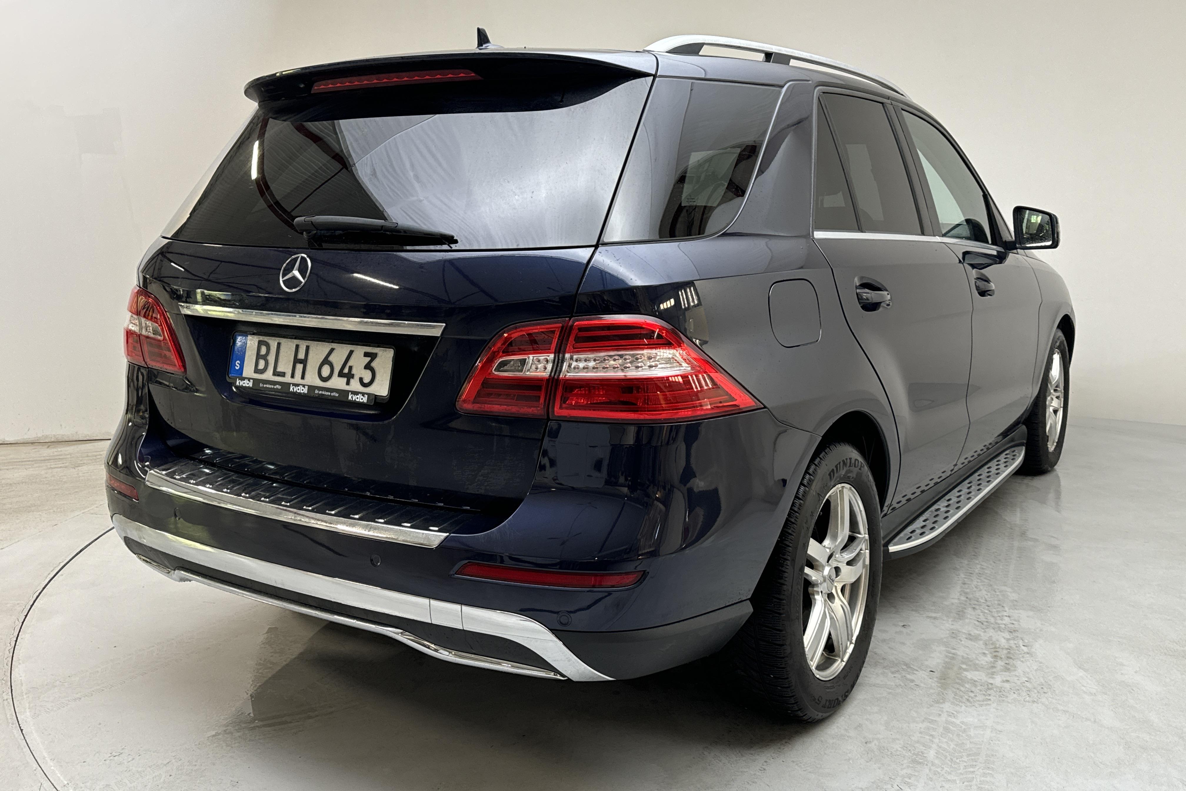 Mercedes ML 250 CDI BlueTEC W166 (204hk) - 19 065 mil - Automat - Dark Blue - 2014