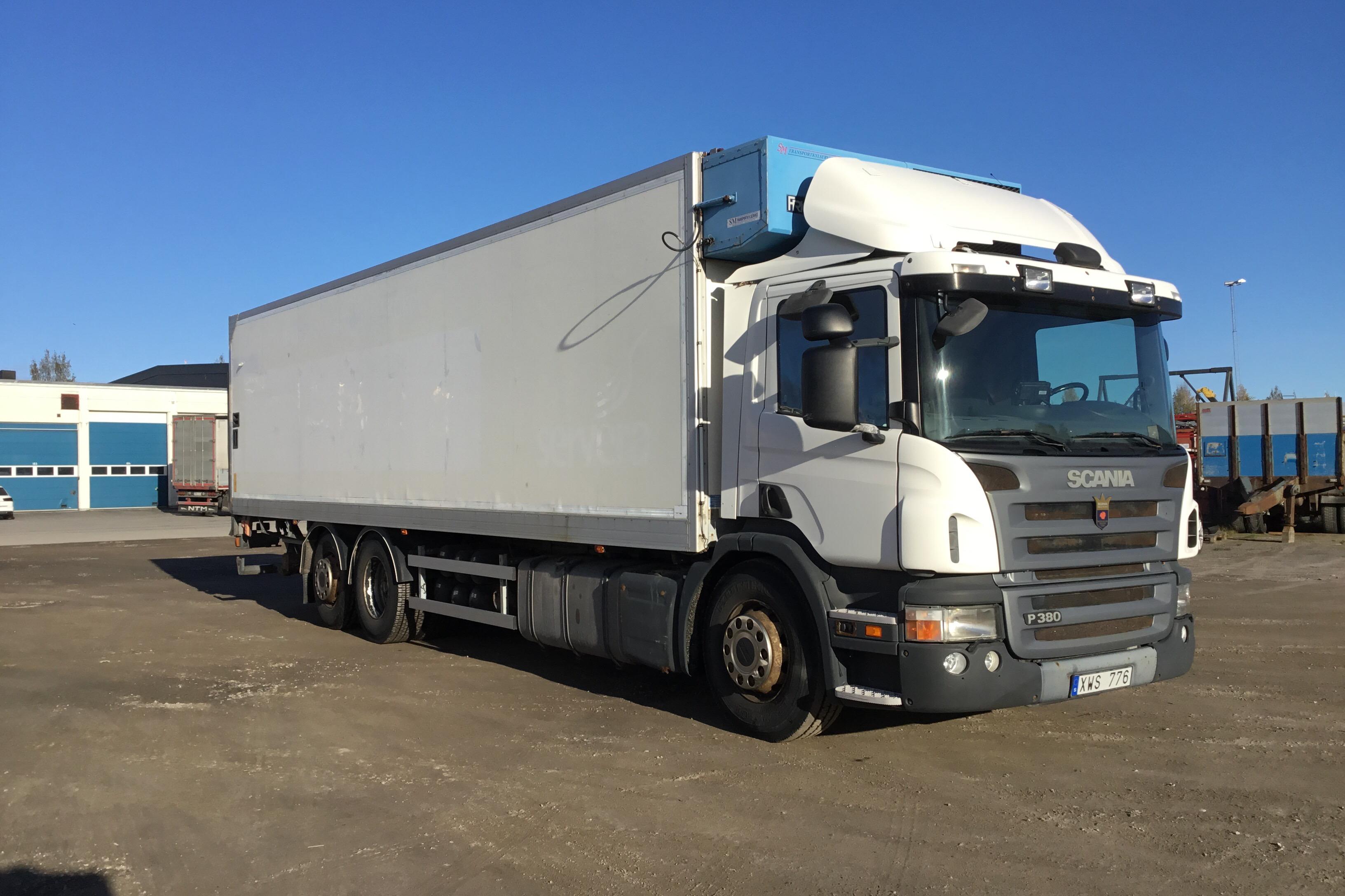 Scania P380 - 574 010 km - Automaatne - valge - 2007