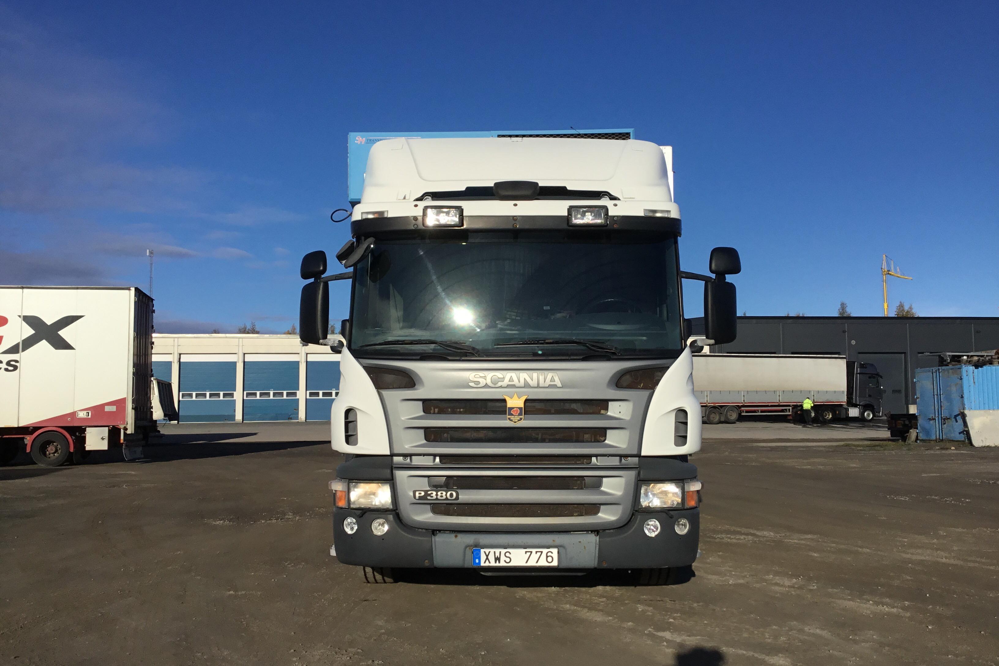 Scania P380 - 574 010 km - Automaatne - valge - 2007