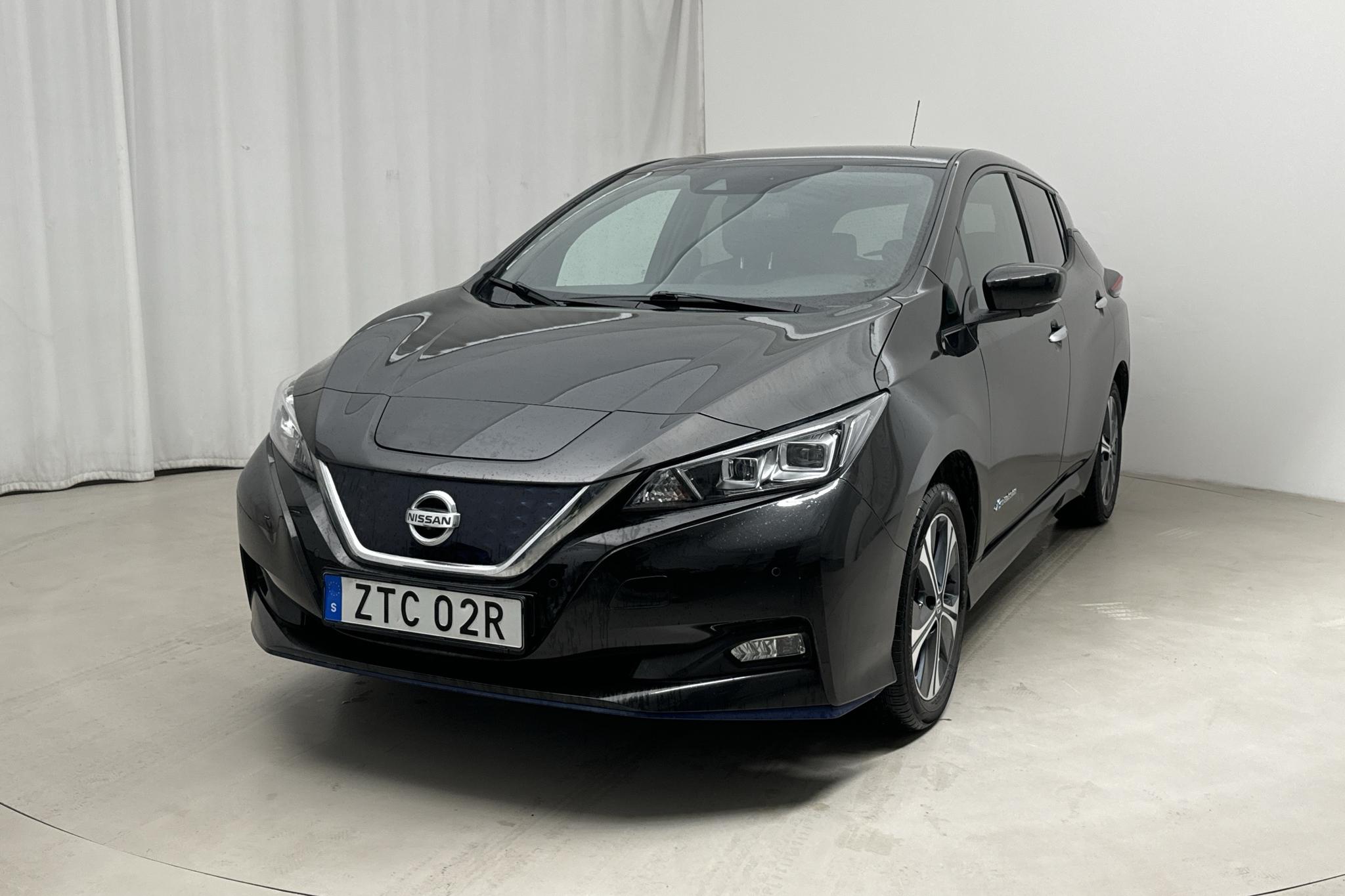 Nissan LEAF 5dr 59 kWh (214hk) - 63 920 km - Automaattinen - musta - 2021