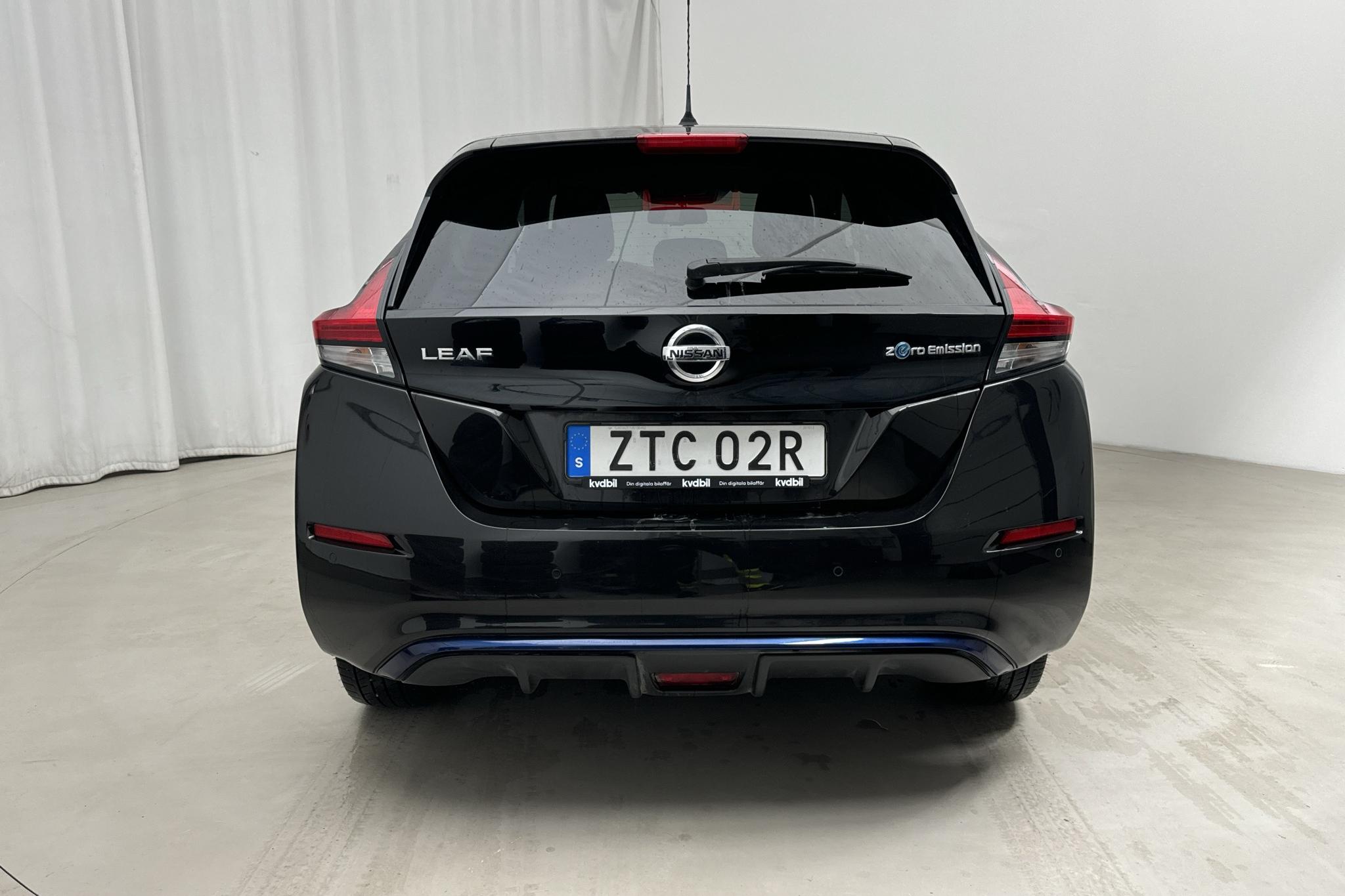 Nissan LEAF 5dr 59 kWh (214hk) - 63 920 km - Automaatne - must - 2021