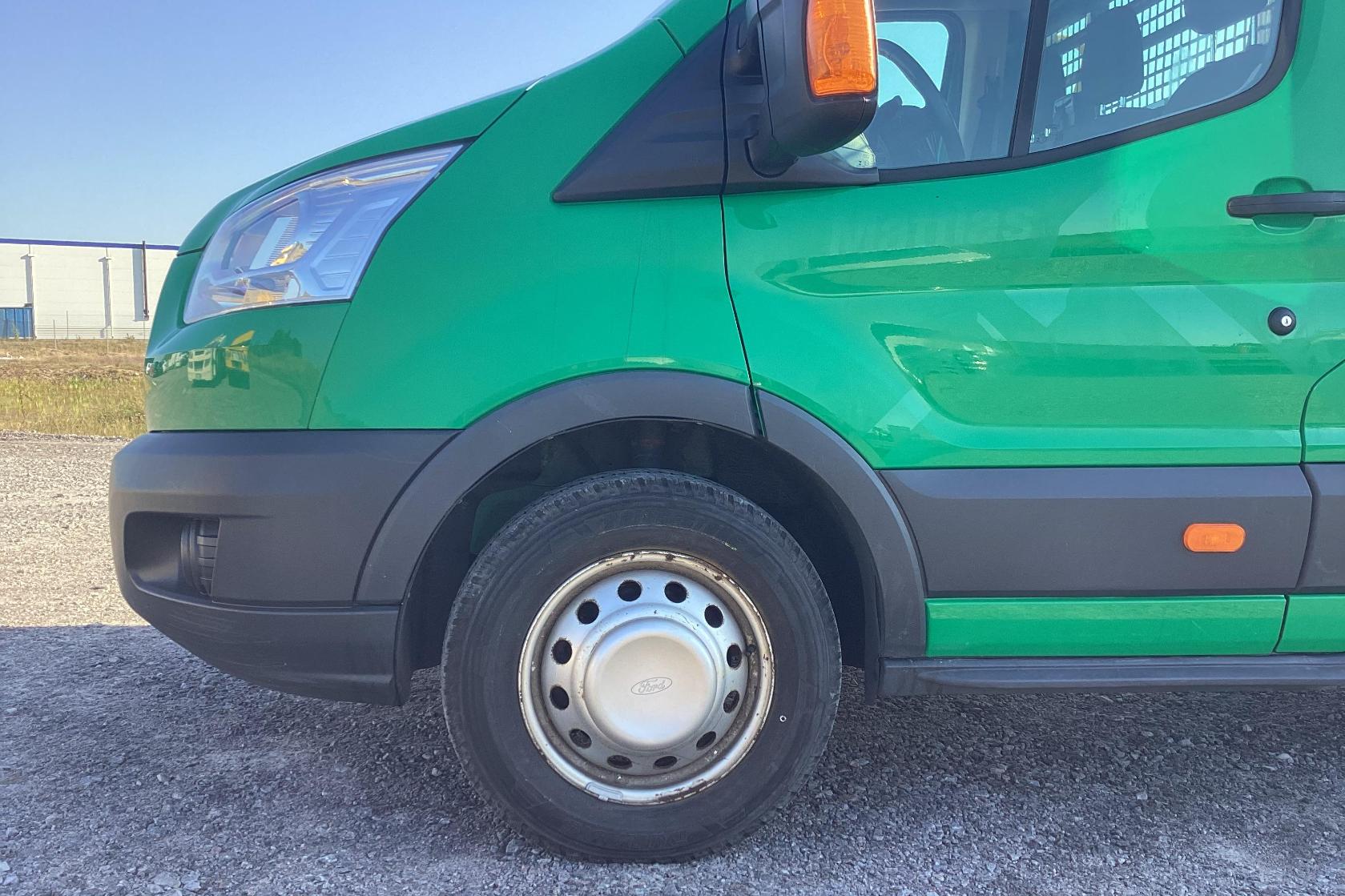 FORD TRANSIT - 137 709 km - Manual - green - 2015