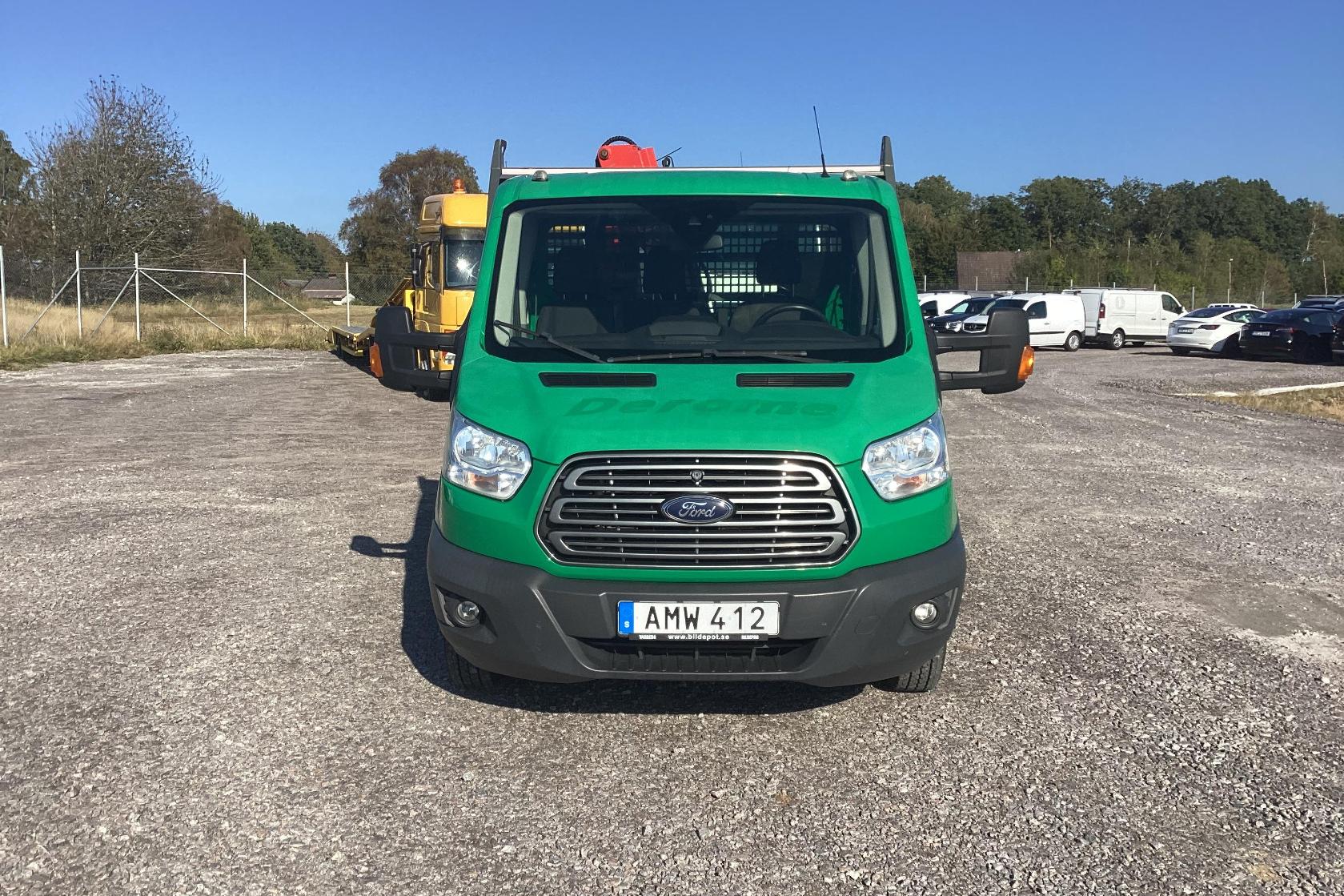 FORD TRANSIT - 137 709 km - Manuaalinen - vihreä - 2015