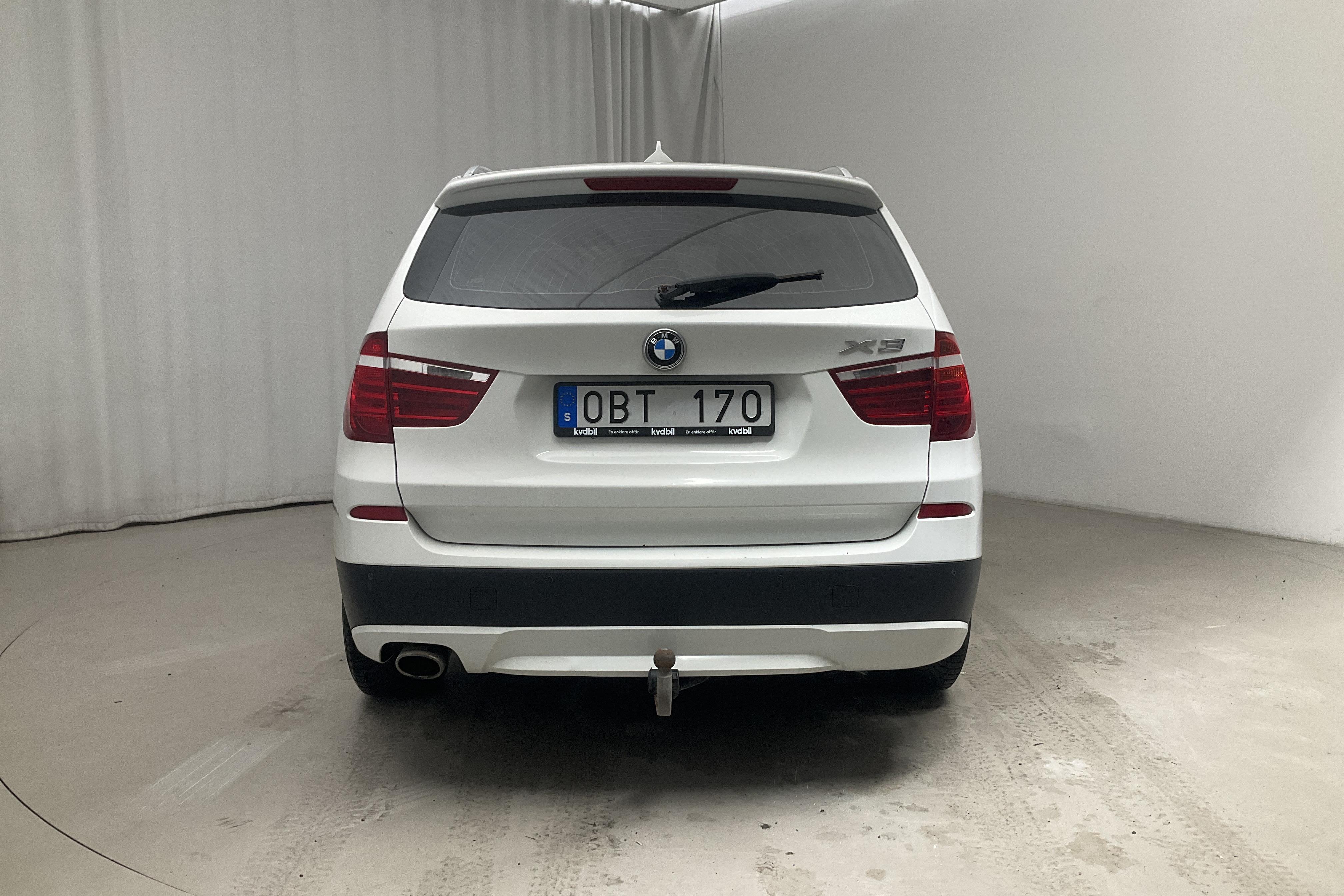 BMW X3 xDrive20d, F25 (184hk) - 226 790 km - Käsitsi - valge - 2014