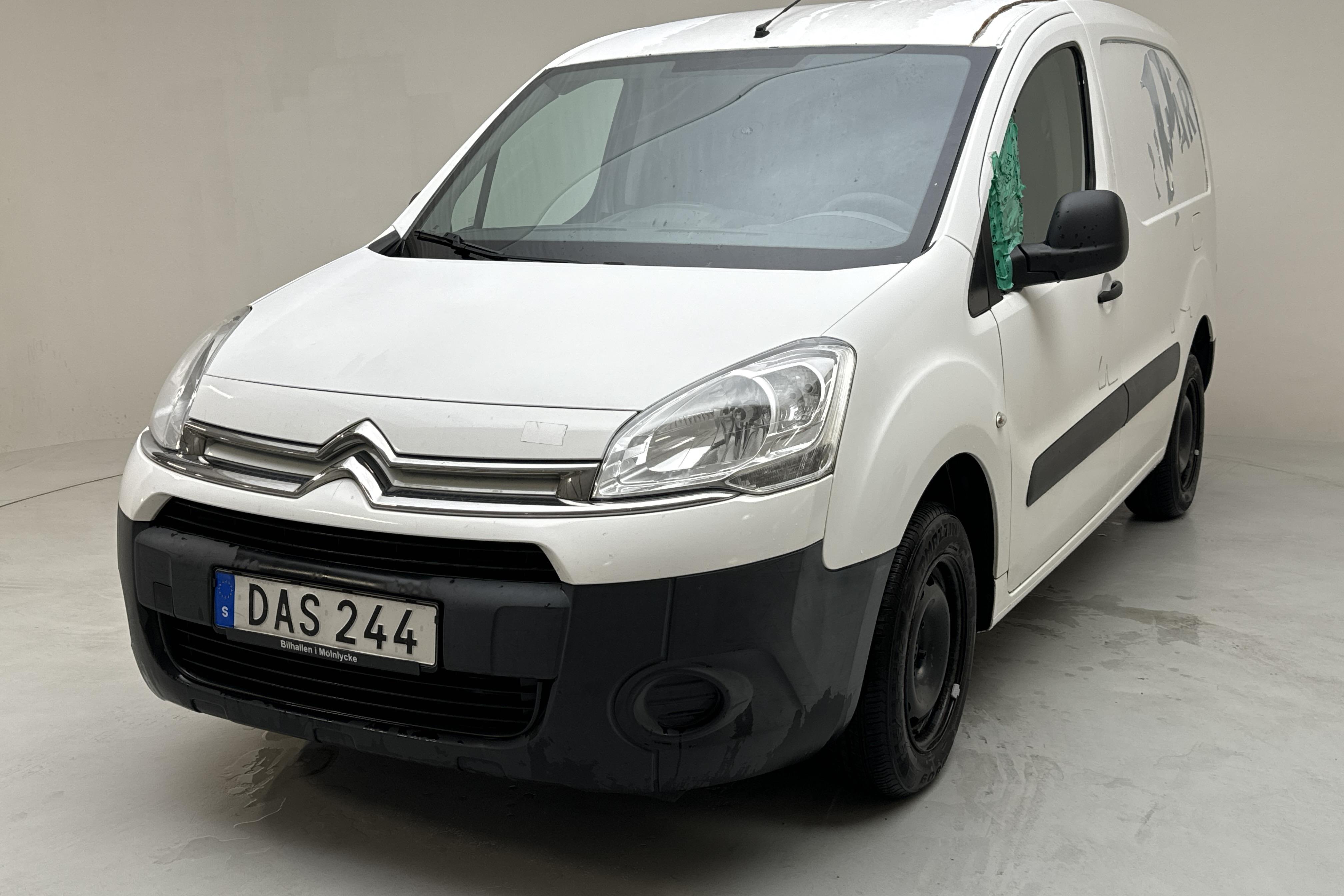 Citroen Berlingo III 1.6 HDi Skåp (75hk) - 136 430 km - Manual - white - 2015