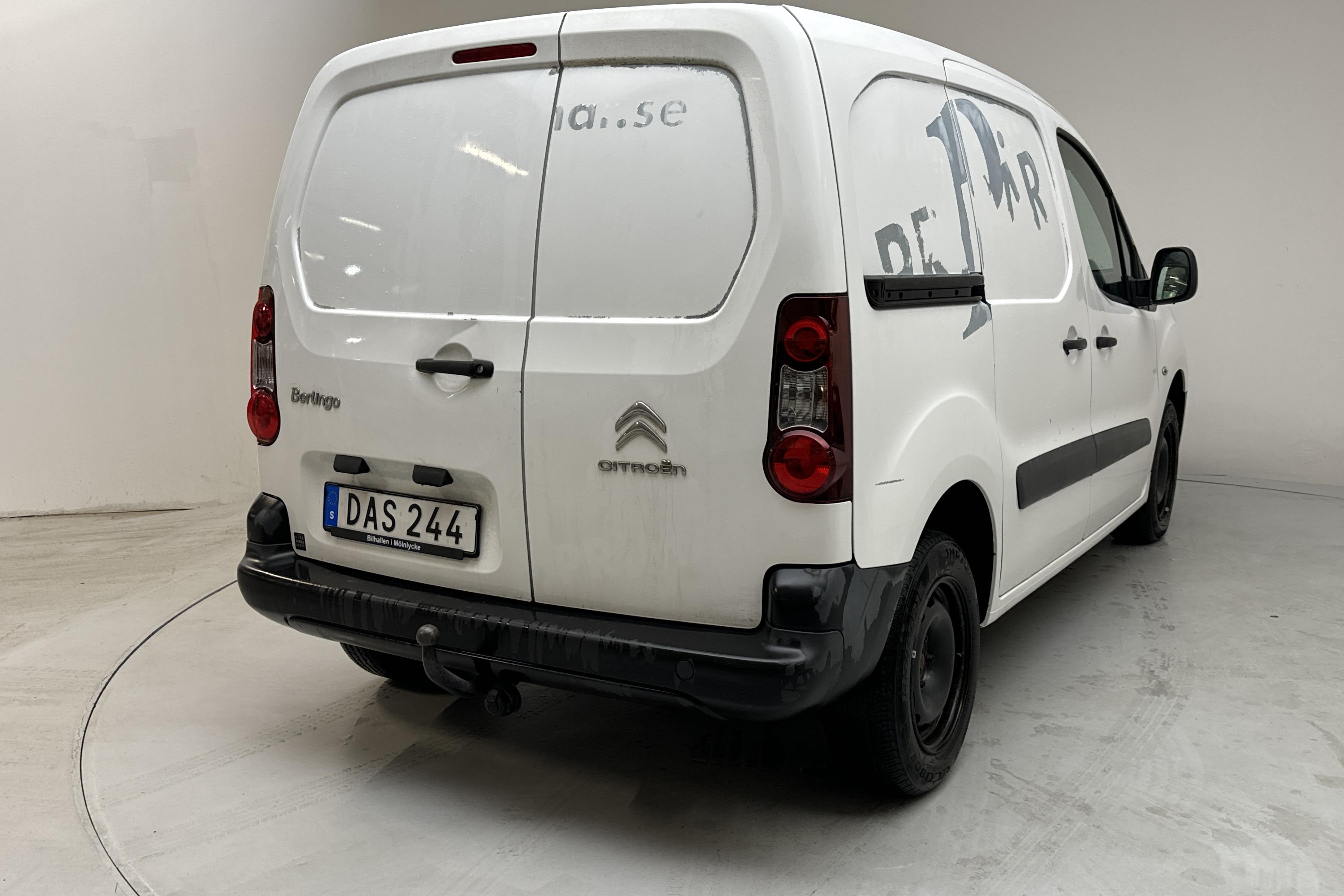 Citroen Berlingo III 1.6 HDi Skåp (75hk) - 136 430 km - Manuaalinen - valkoinen - 2015