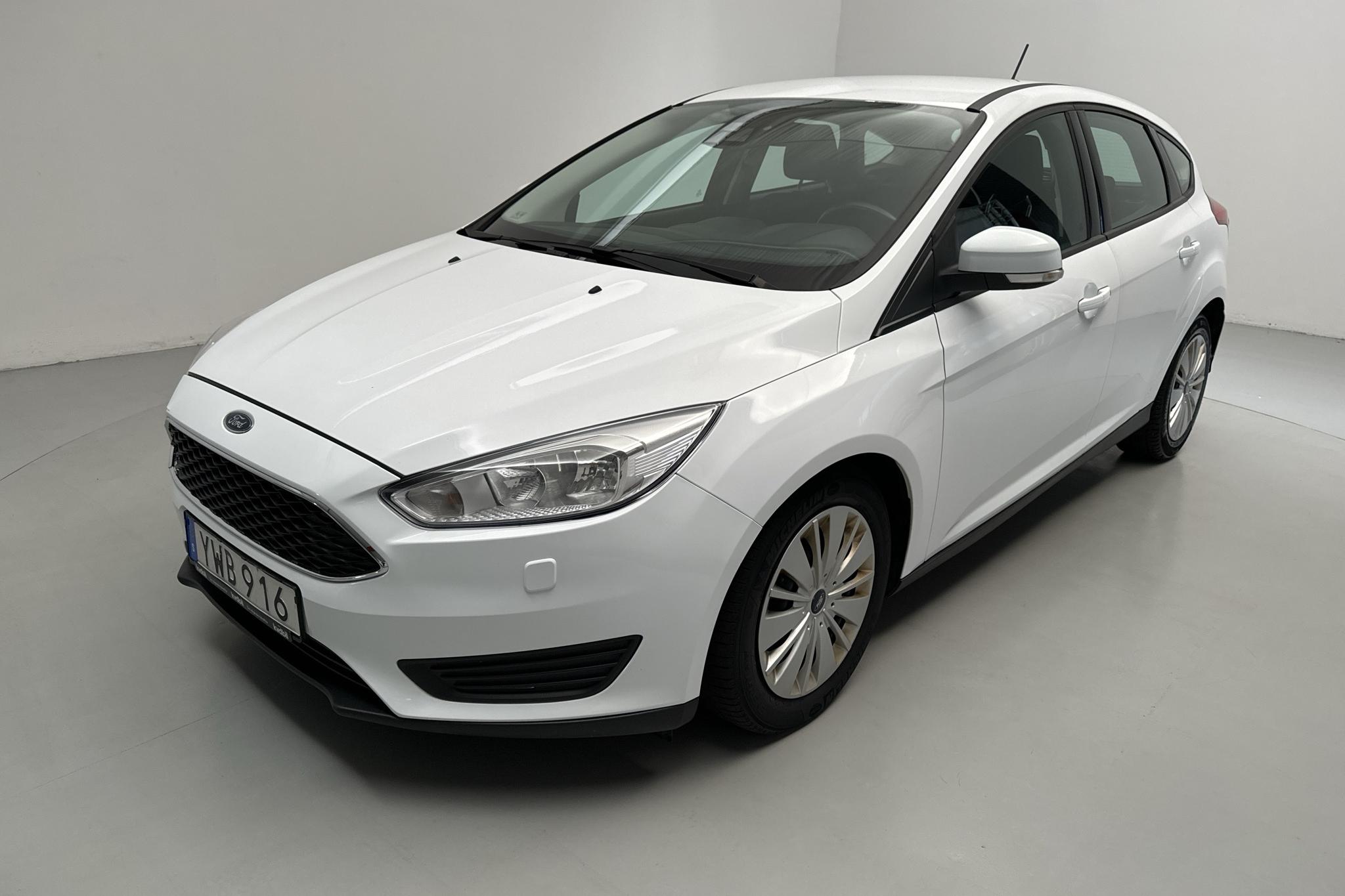 Ford Focus 1.5 TDCi 5dr (120hk) - 123 950 km - Automatyczna - biały - 2018