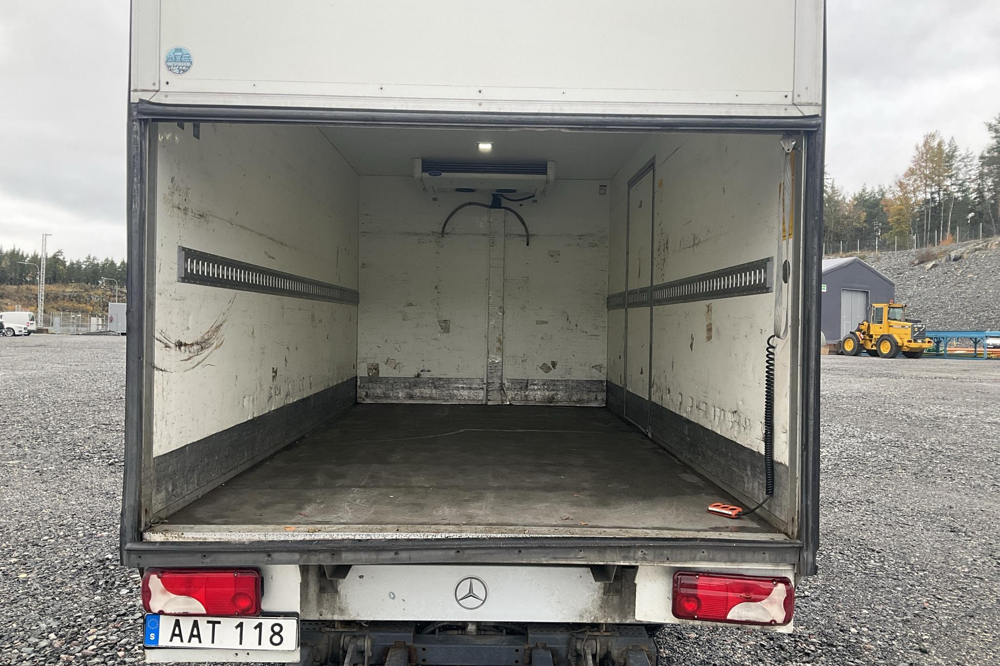 Mercedes Sprinter 316 CDI Volymskåp (163hk) - 347 380 km - Automatyczna - biały - 2016