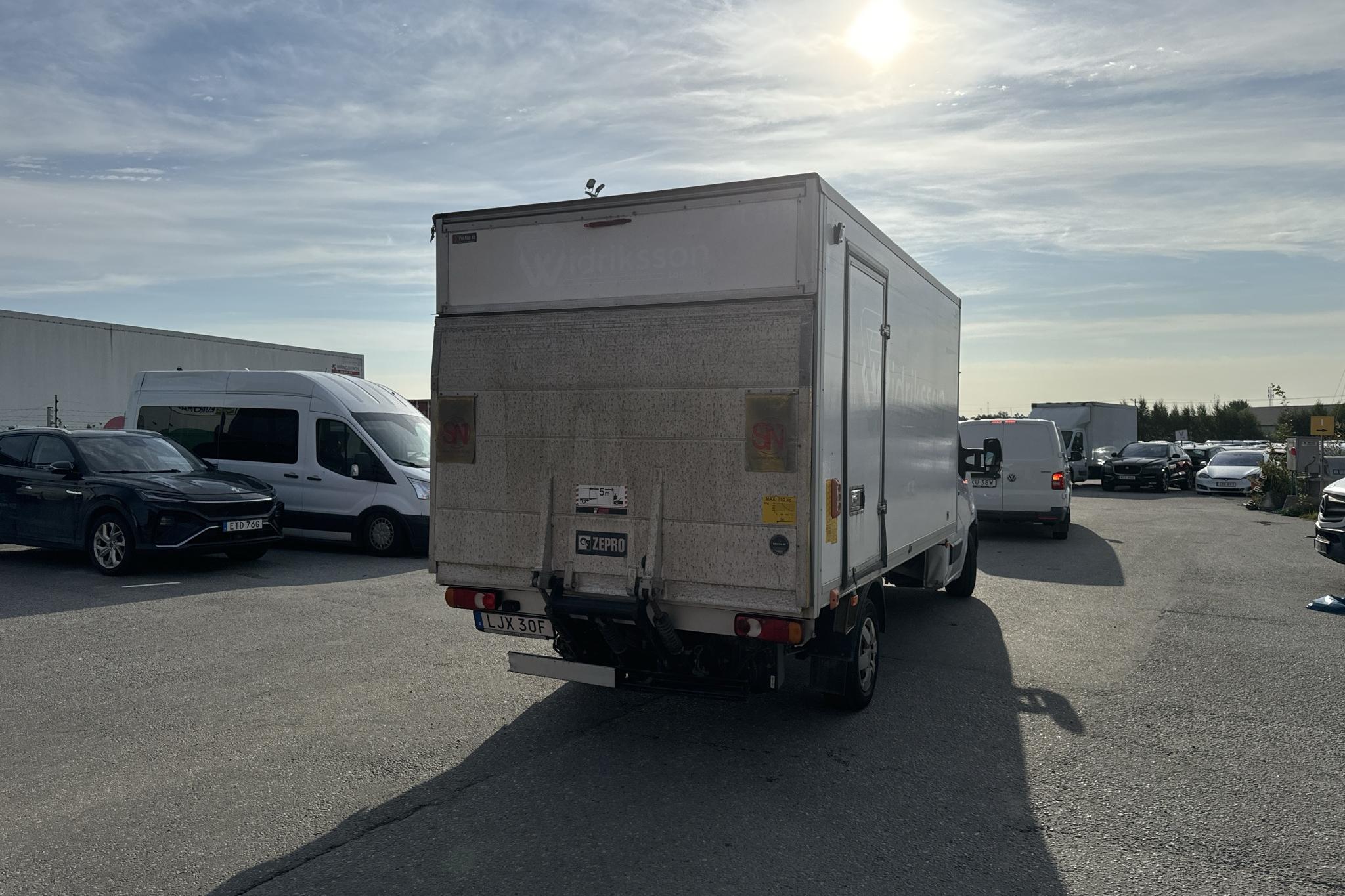 Nissan NV400 2.3 dCi Volymskåp (170hk) - 255 470 km - Manual - white - 2019