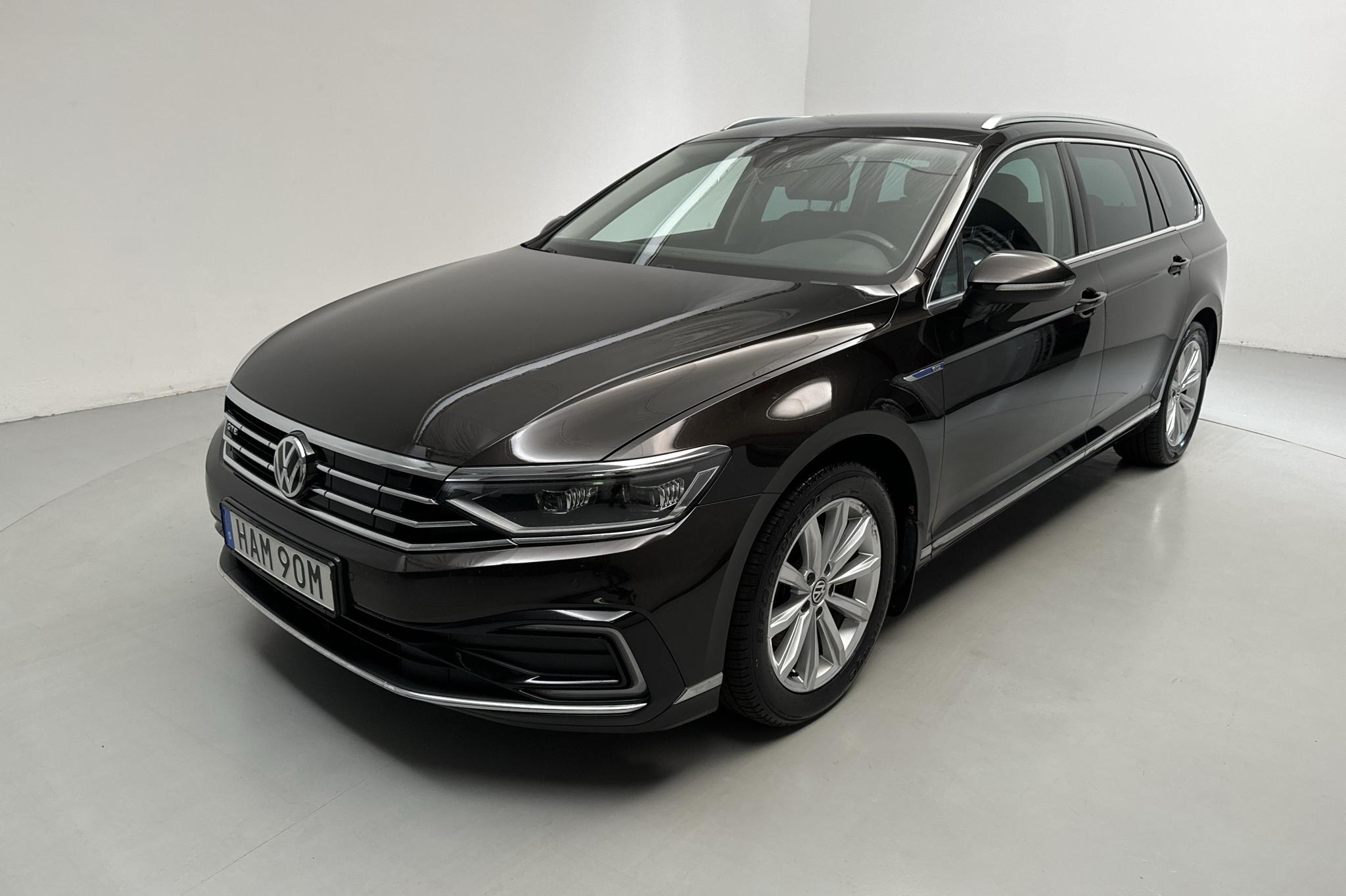 VW Passat 1.4 GTE Sportscombi (218hk) - 107 270 km - Automatyczna - brązowy - 2020