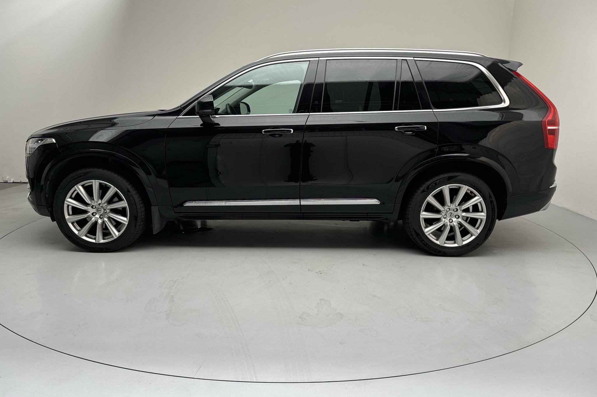 Volvo XC90 D5 AWD (235hk) - 12 334 mil - Automat - svart - 2018