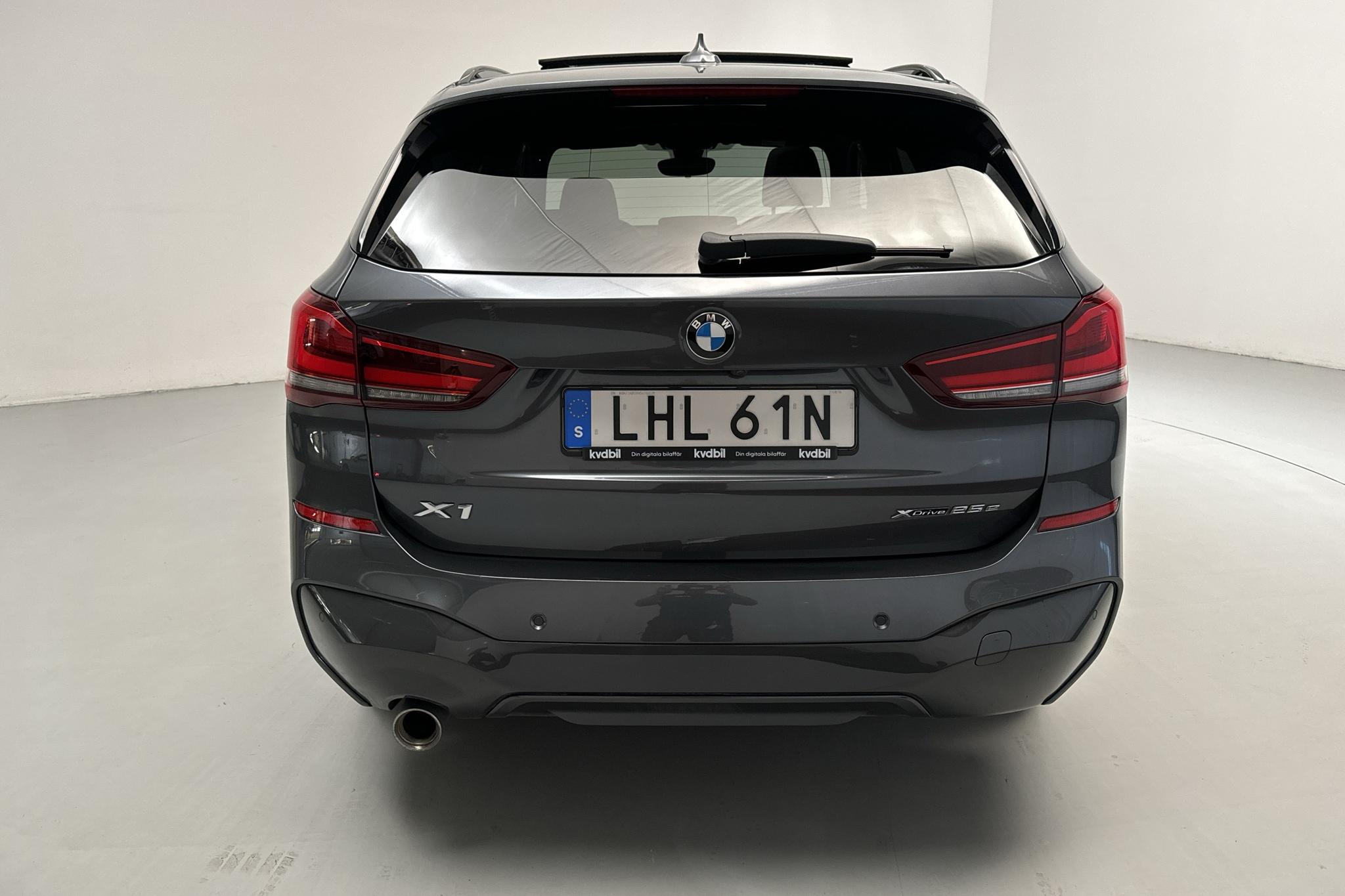 BMW X1 xDrive25e 9,7 kWh LCI, F48 (220hk) - 3 998 mil - Automat - grå - 2022