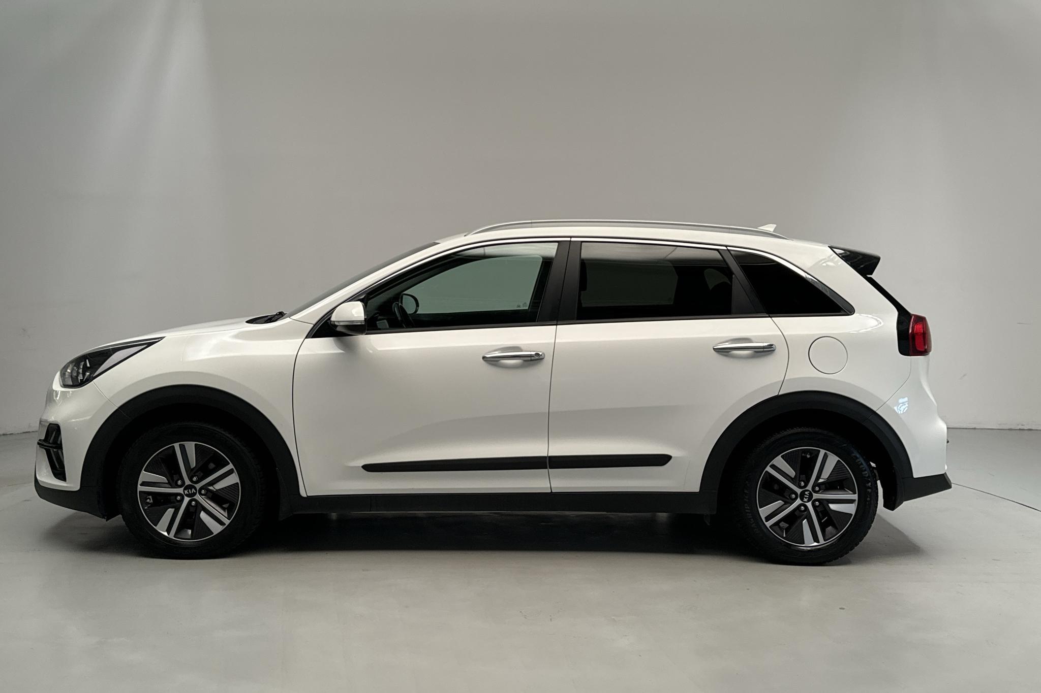 KIA Niro Hybrid 1.6 (141hk) - 99 400 km - Automatyczna - biały - 2020