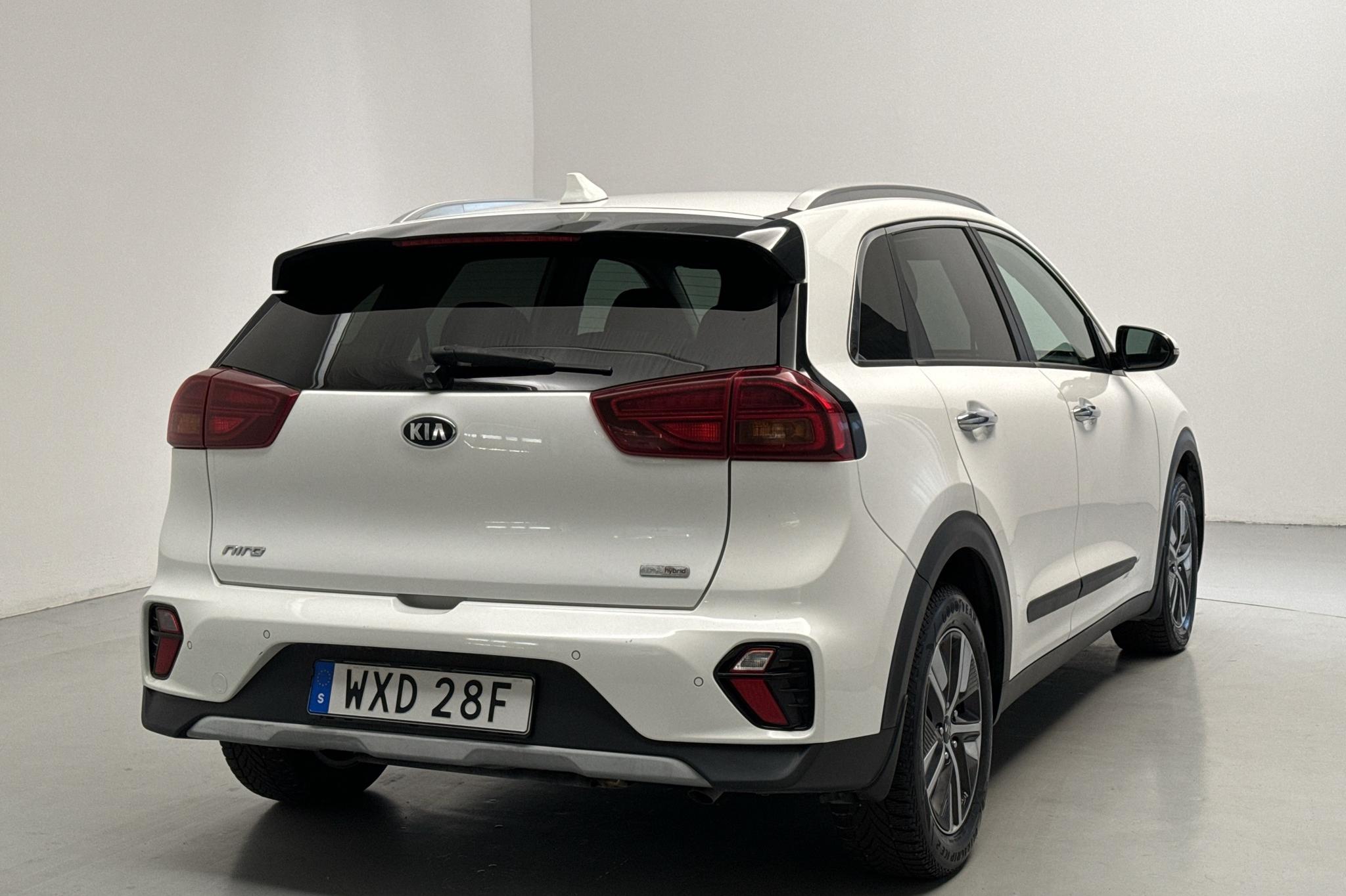 KIA Niro Hybrid 1.6 (141hk) - 99 400 km - Automatyczna - biały - 2020