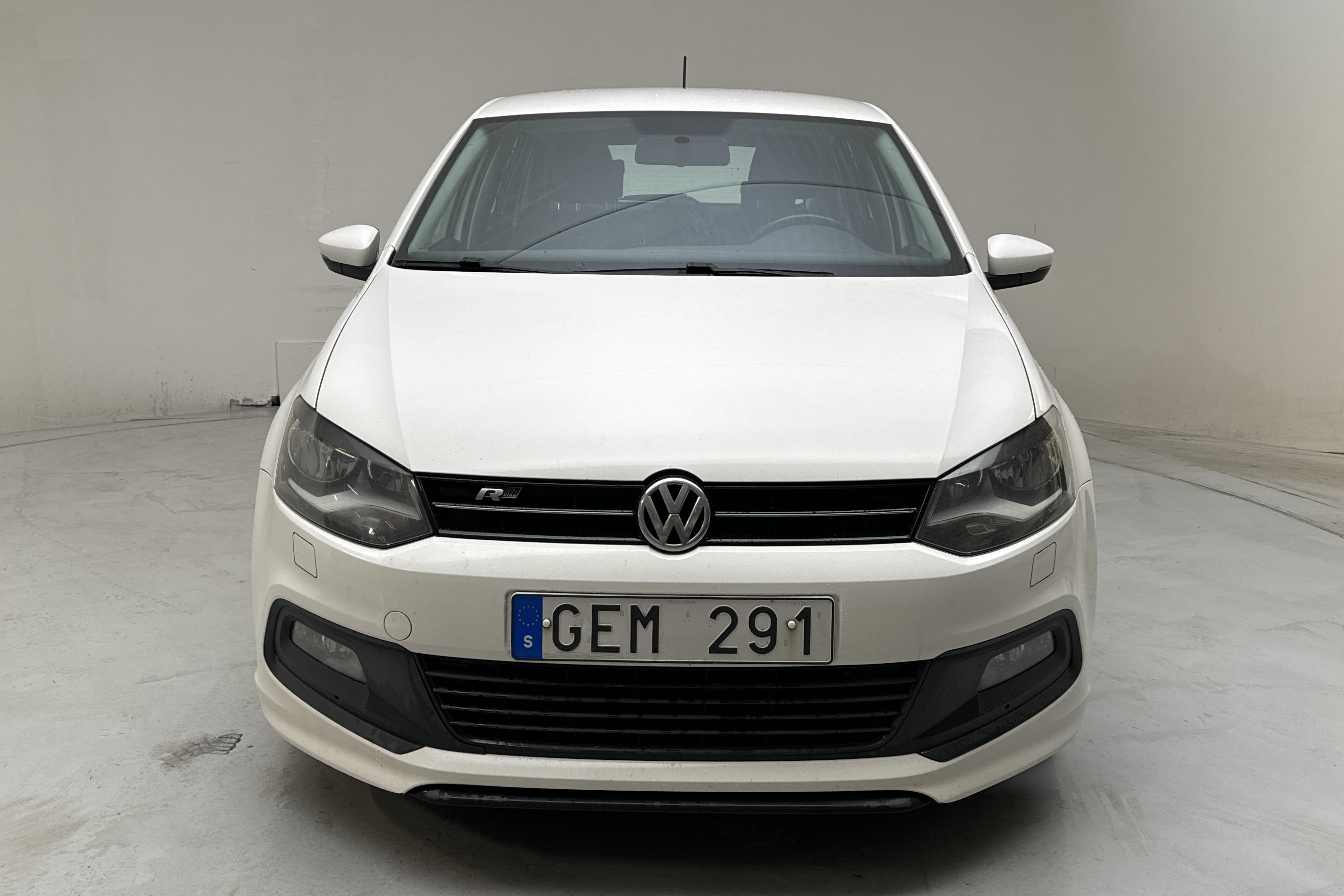 VW Polo 1.2 TSI 5dr (90hk) - 125 560 km - Manual - white - 2014